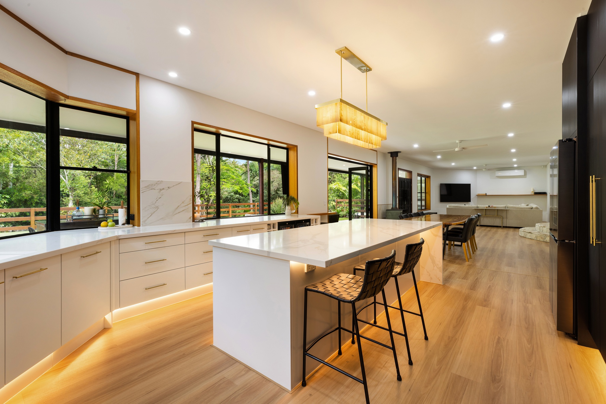 145 SAN FERNANDO DRIVE, Worongary QLD 4213 - Image 9