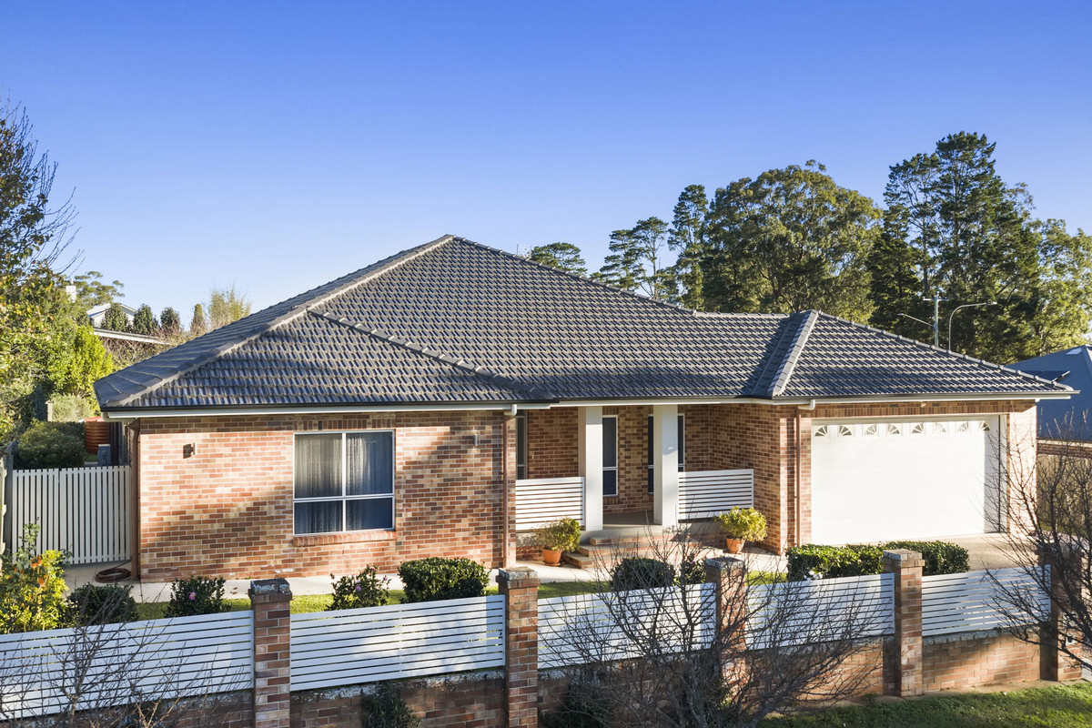 32 COLLIER STREET, Rangeville QLD 4350 - Image 1