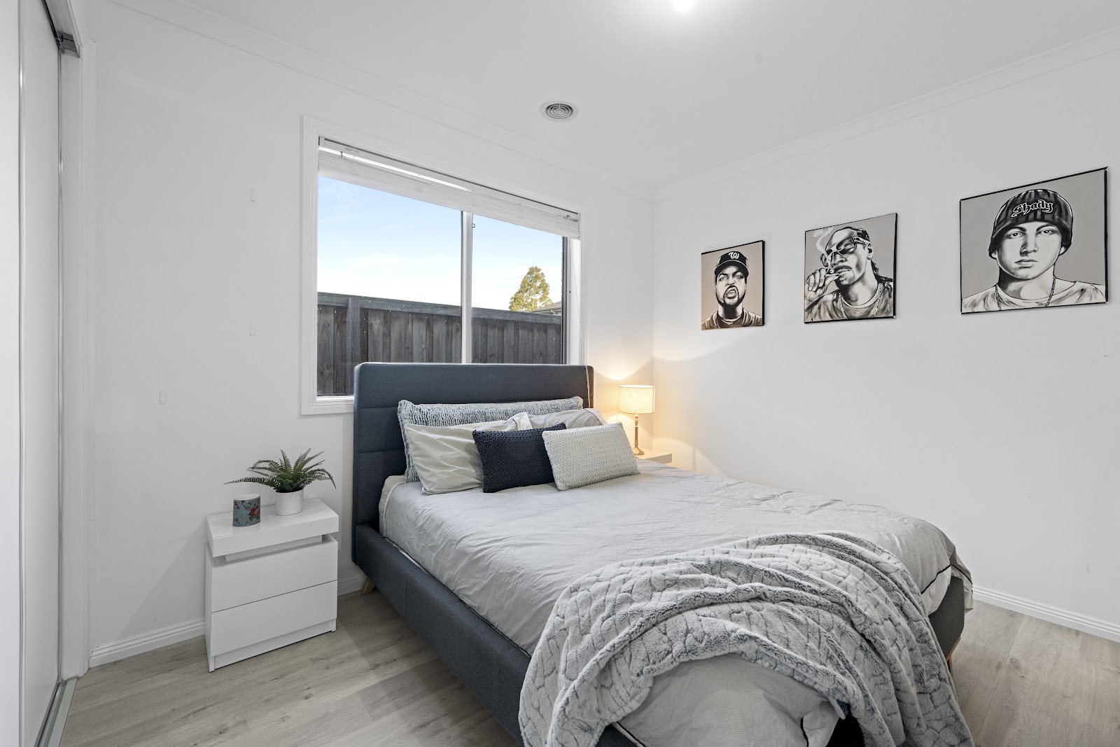 6-bedroom house at 8 Sugarloaf Grove, Werribee, VIC 3030, Wyndham, Victoria