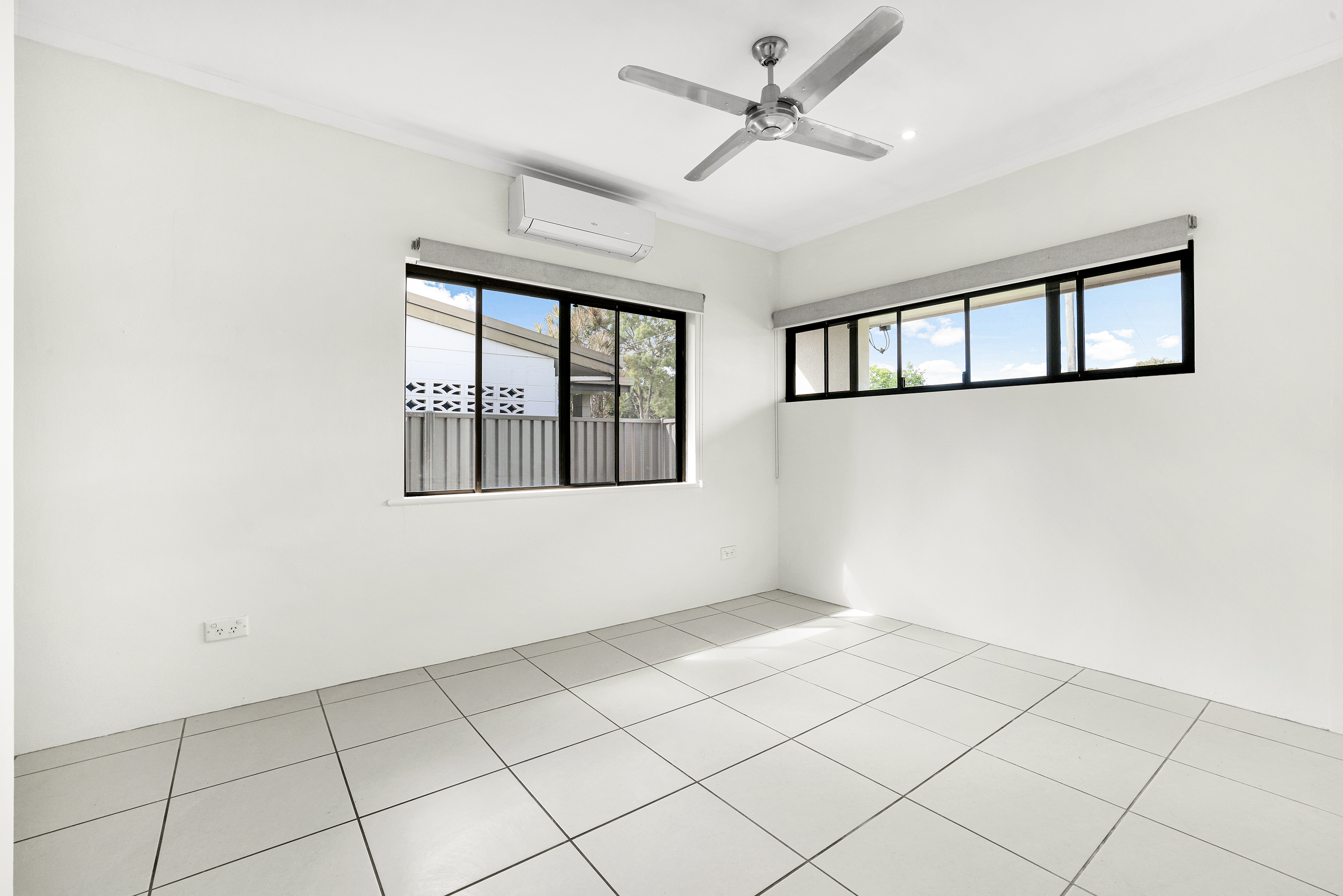 8 Maria Street, Woree, QLD 4868 - Image 9