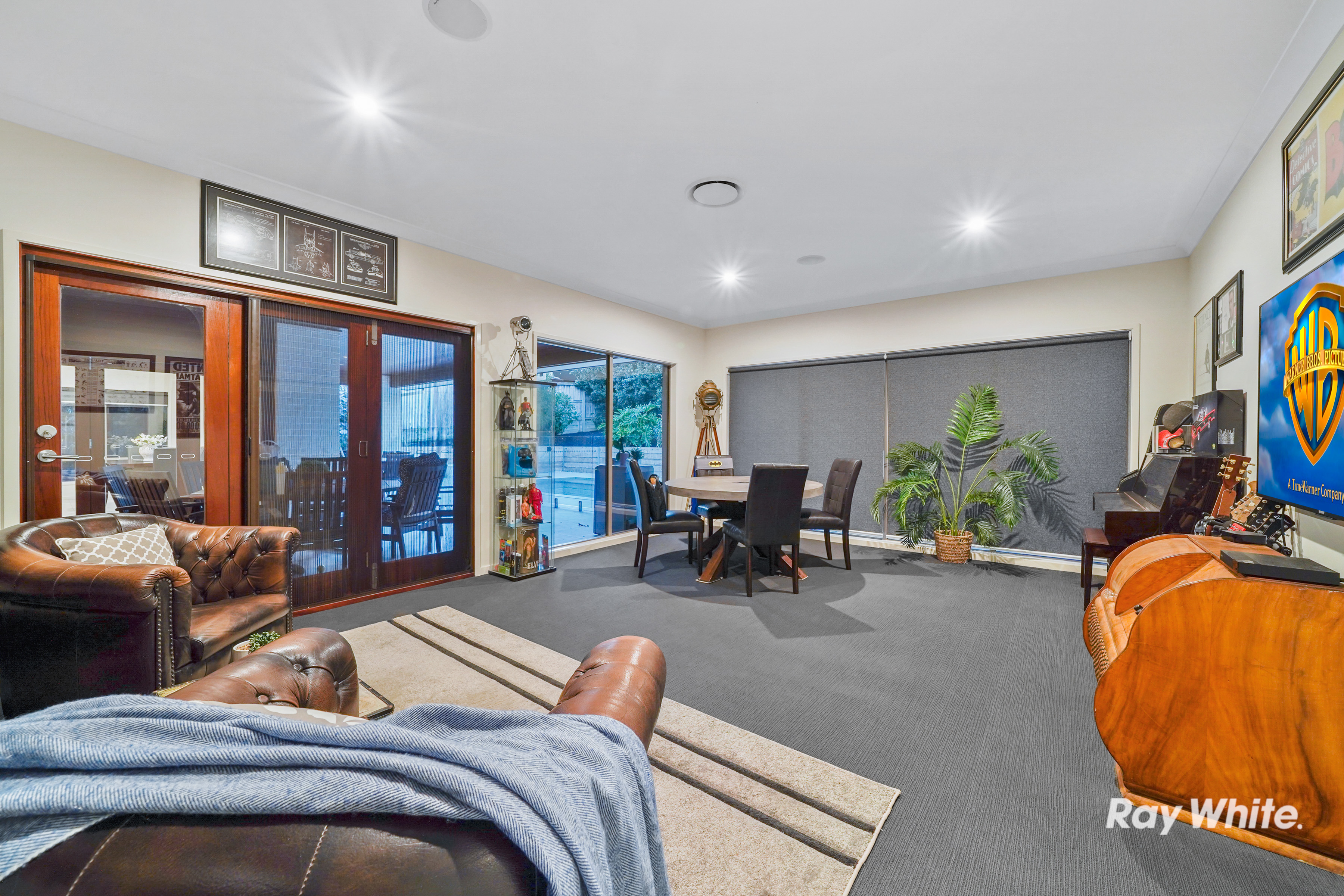 5-bedroom house at 25 Lynette Way, Daisy Hill, QLD 4127, Logan, Queensland