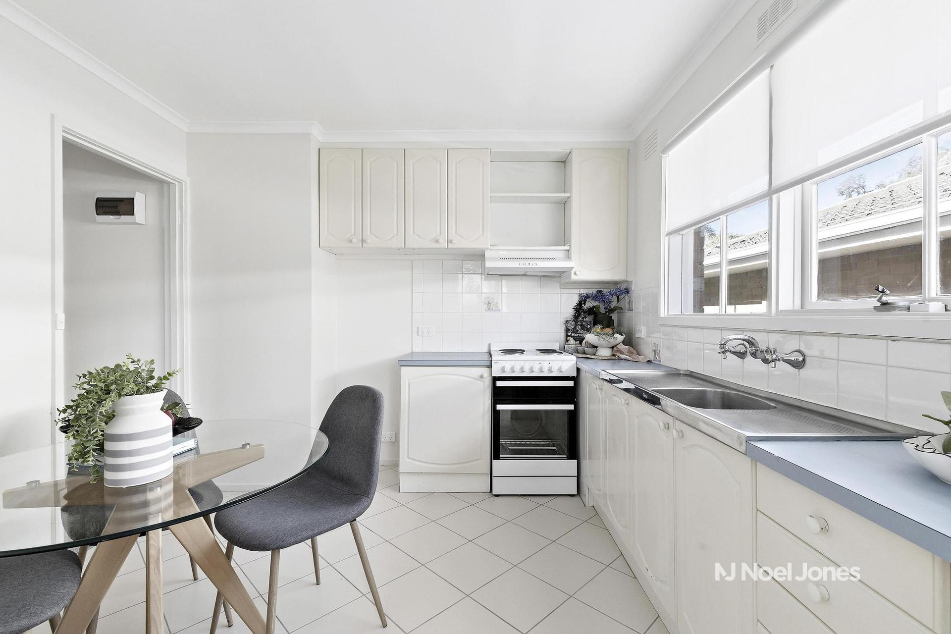 UNIT 5 15 WICKHAM AVENUE, Forest Hill VIC 3131 - Image 5