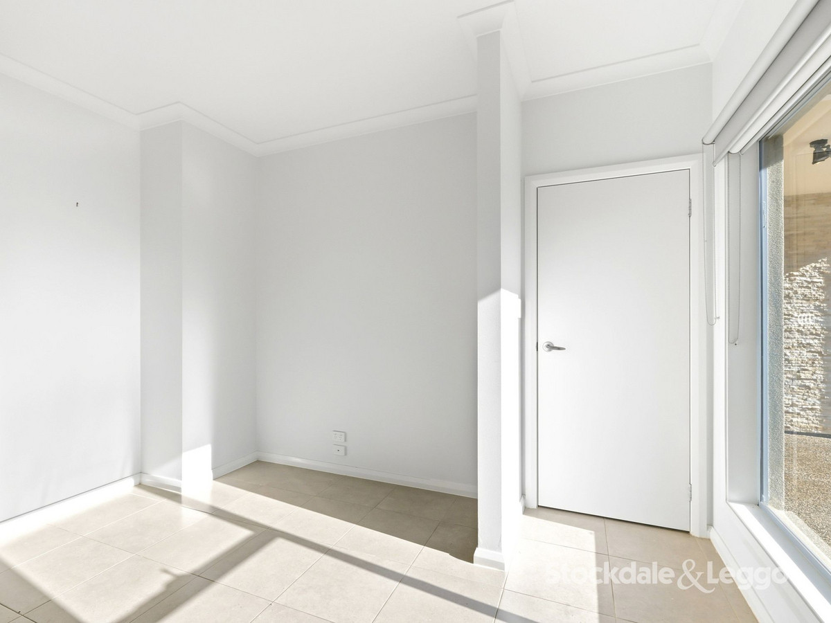 15B Meikle Street, Maddingley, VIC 3340 - Image 2