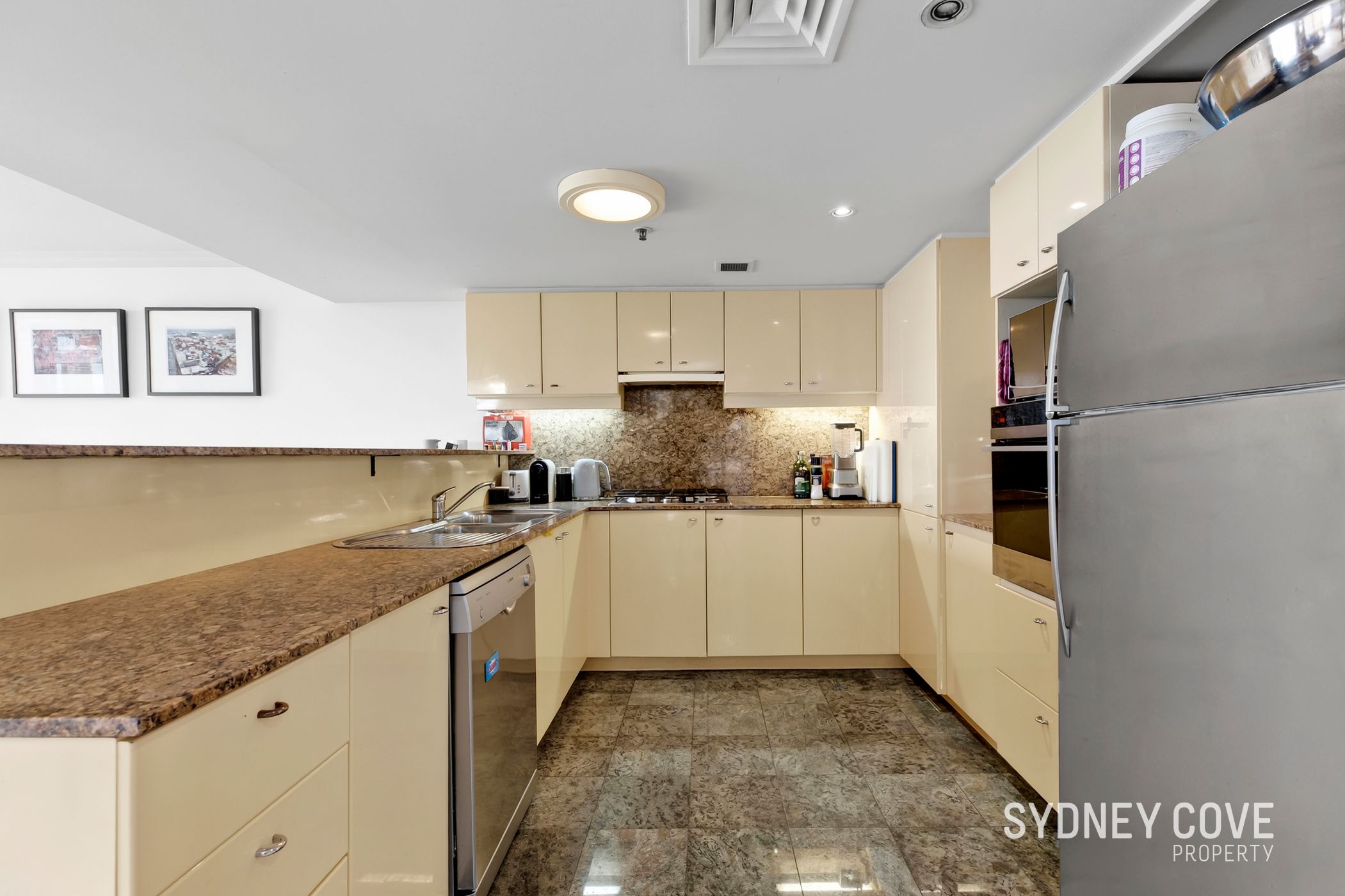 HYDE PARK TOWERS 3203 148 ELIZABETH STREET, SYDNEY NSW 2000 - Image 7