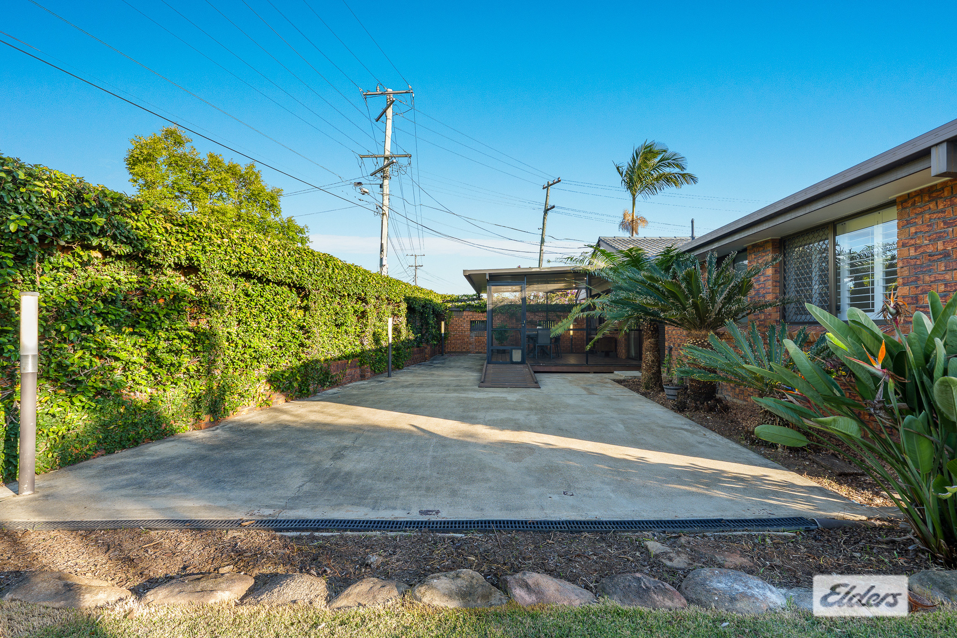 3-bedroom house at 92 Springfield Crescent, Daisy Hill QLD 4127, Logan, Queensland