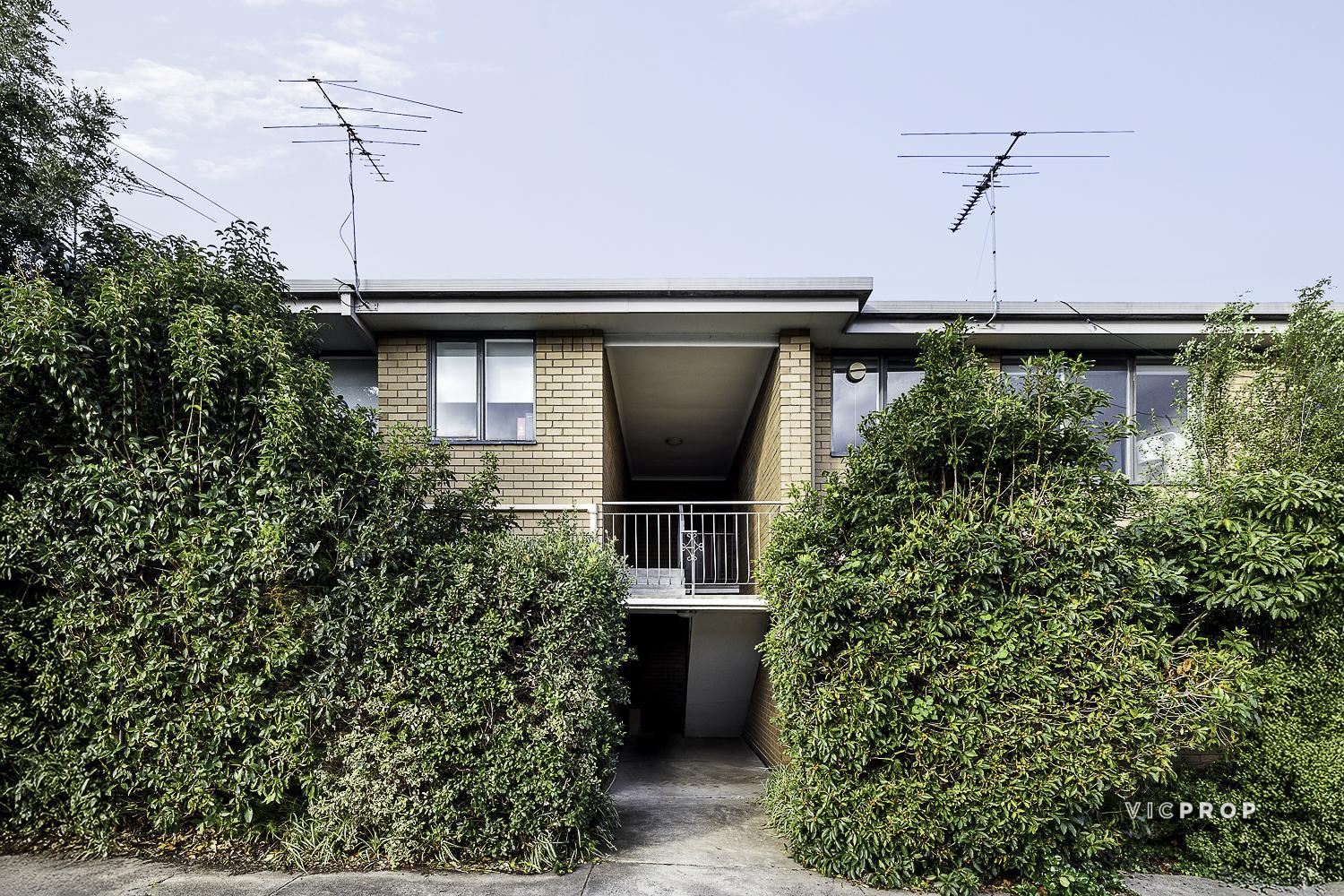 8 614 MORELAND ROAD, BRUNSWICK WEST VIC 3055 - Image 9
