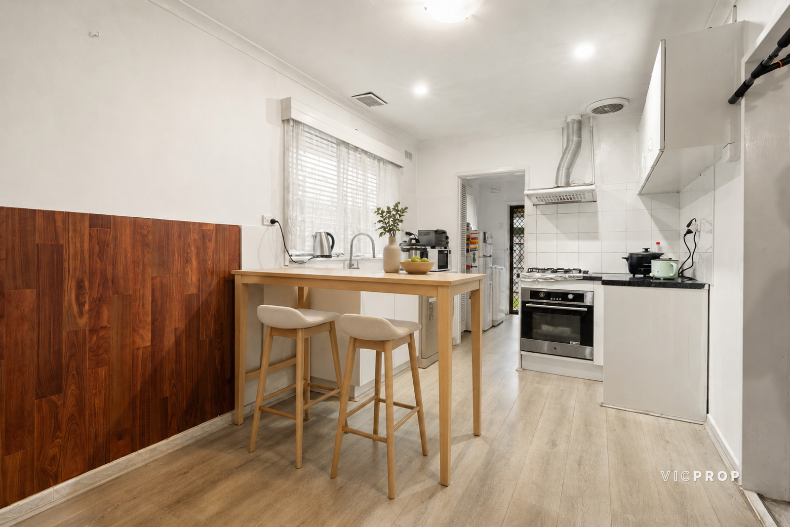 2-bedroom unit at 15 16 EASTCOTE STREET, SUNSHINE NORTH VIC 3020, Brimbank, Victoria