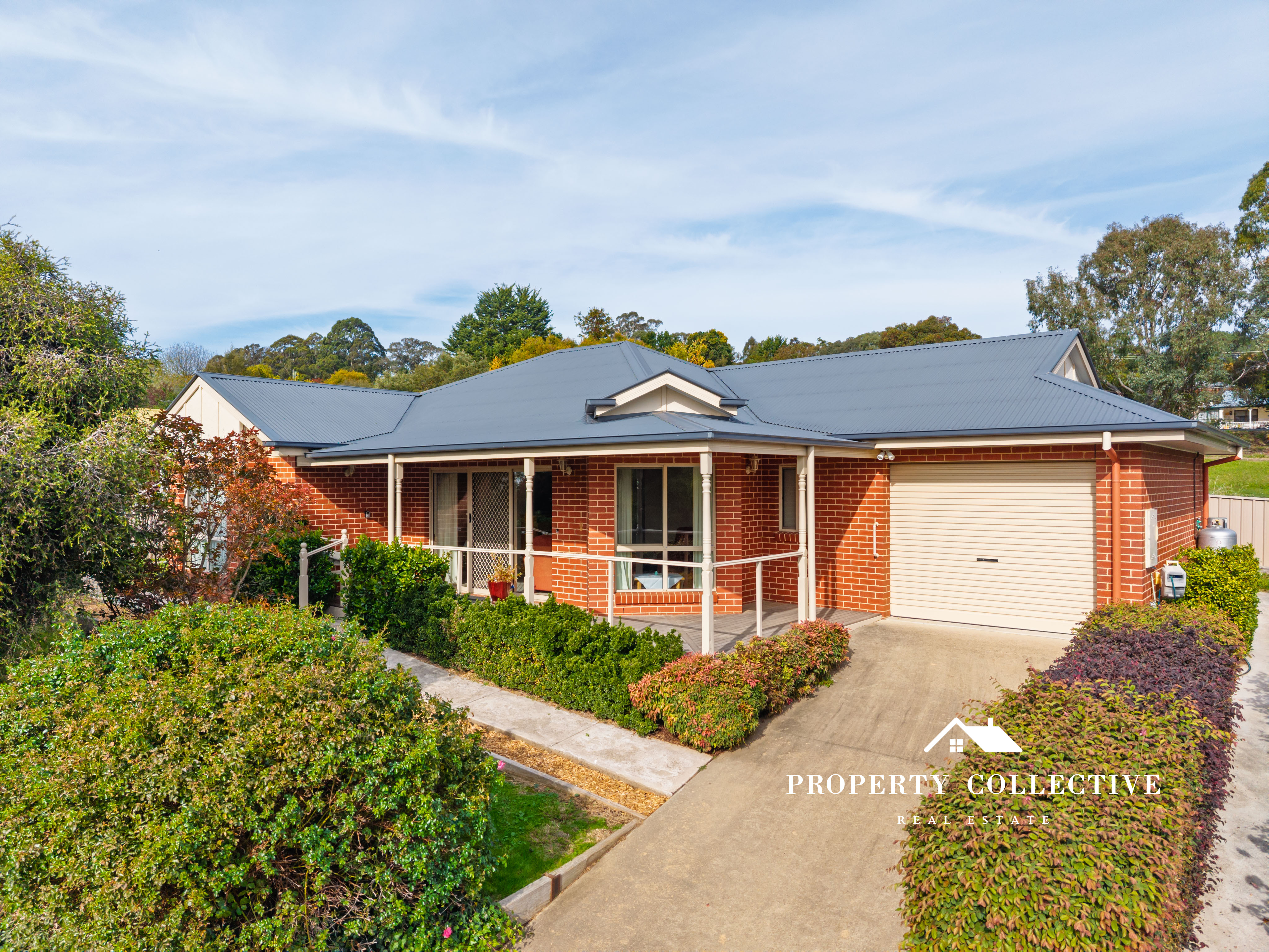 1/10 Lower Stanley Road, Beechworth, Vic, 3747 - Image 1