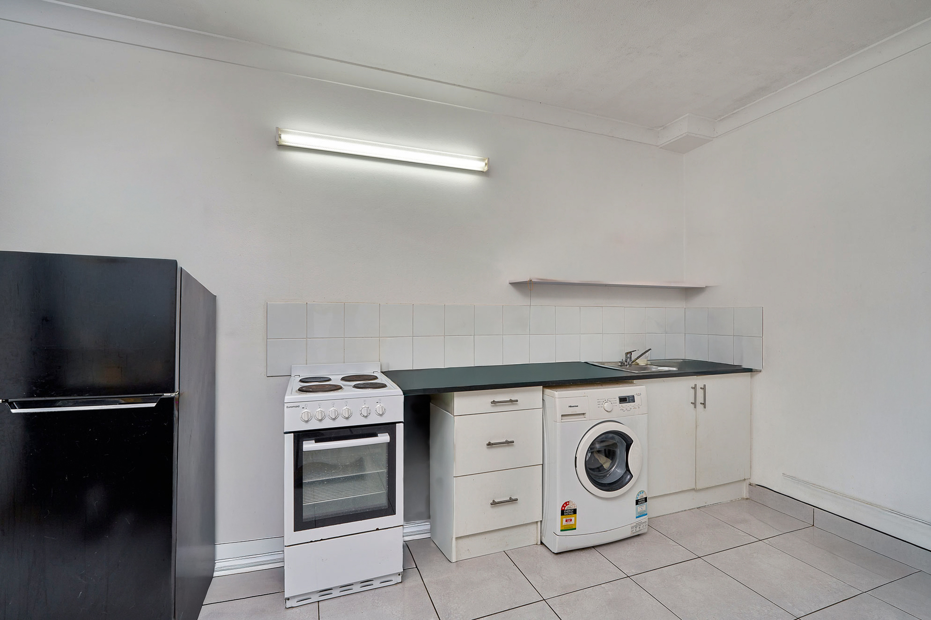 27/87-91 Earl Street, Westcourt, QLD 4870 - Image 3