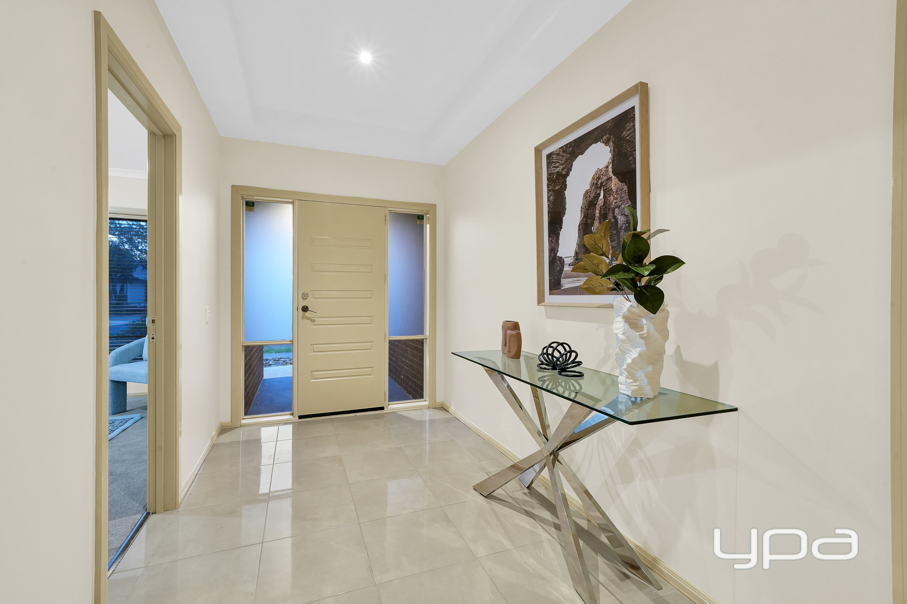 37 Tamar Avenue, Point Cook, VIC 3030 - Image 4