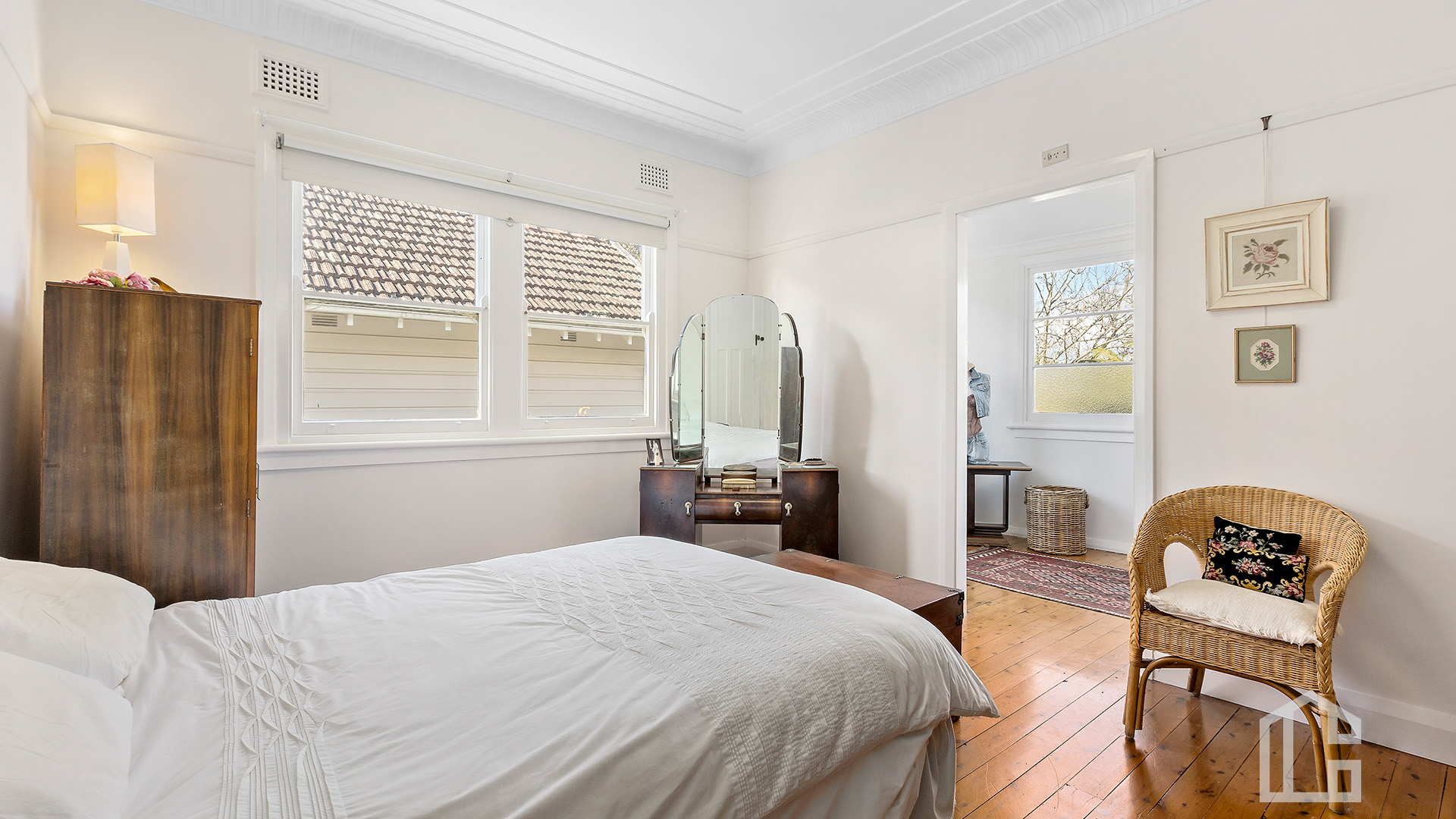 2-bedroom unit at 1/96 Waratah Street, Katoomba, NSW 2780, Blue Mountains, New South Wales