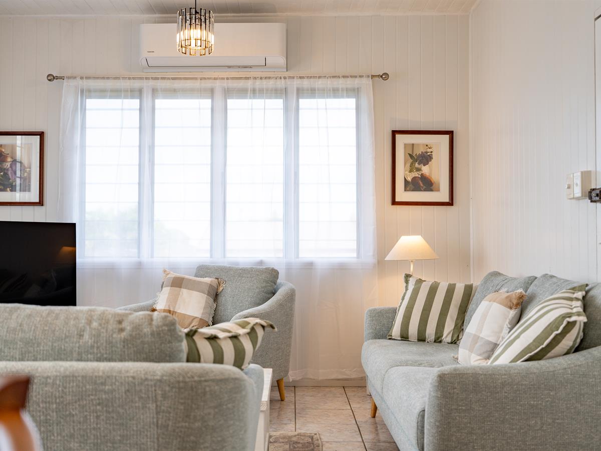 12 SYDNEY SMITH STREET, Kurrimine Beach QLD 4871 - Image 9