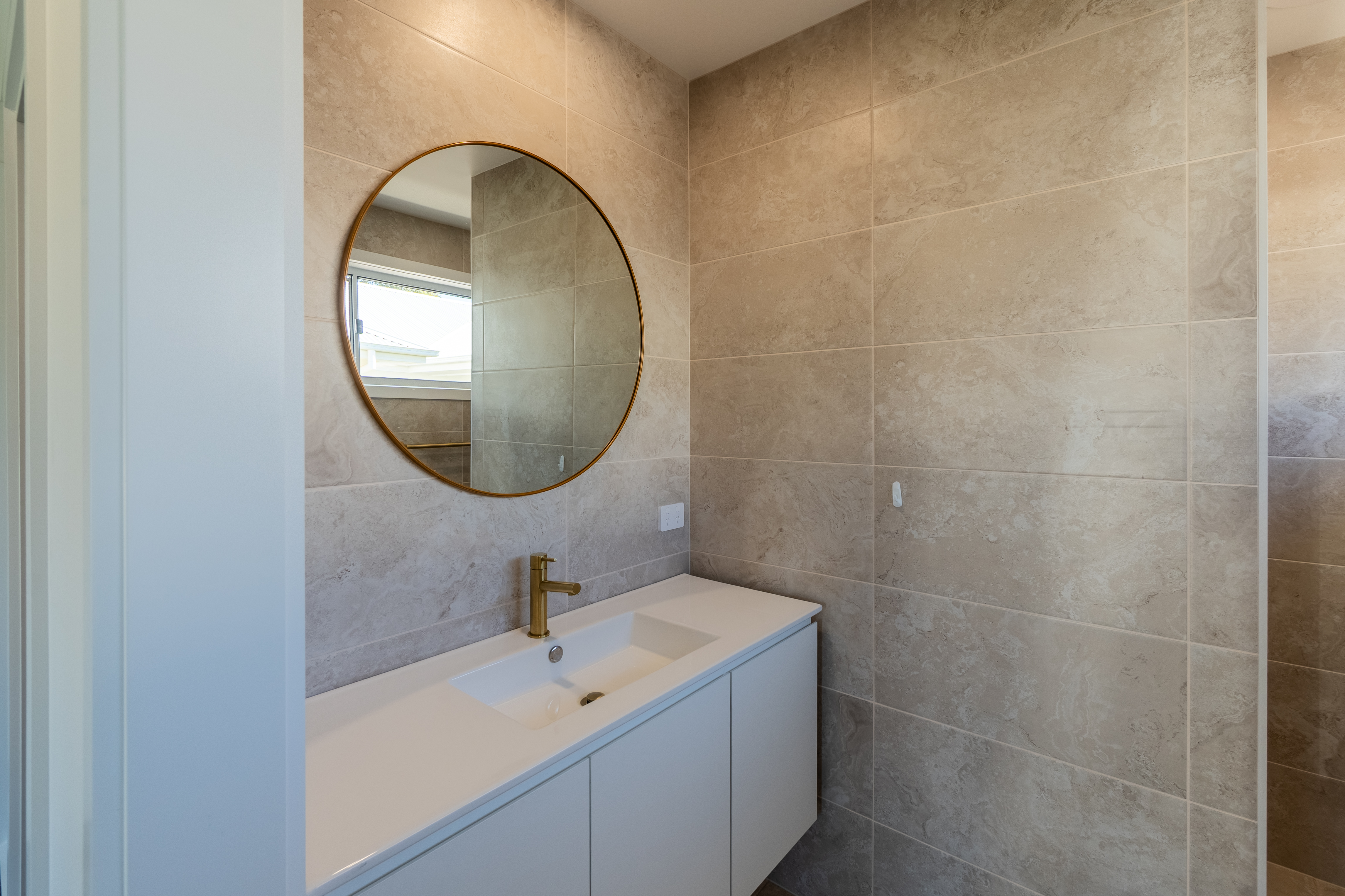 3-bedroom house at Unit A/21 Kingdon Drive, Coolamon, Nsw, 2701, Coolamon, New South Wales