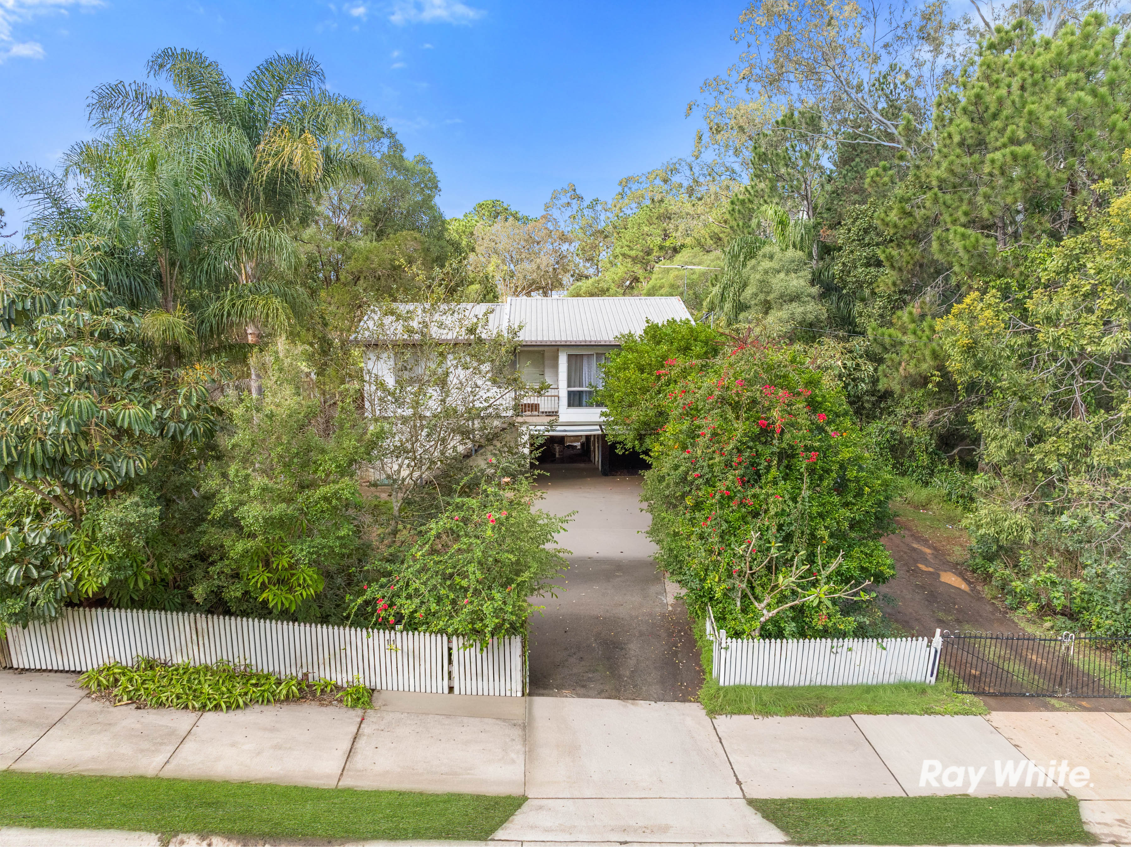 3-bedroom house at 11 Daisy Hill Road, Daisy Hill, QLD 4127, Logan, Queensland