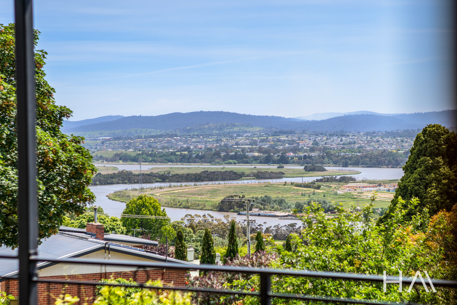 4-bedroom house at 8 Osborne Avenue, Trevallyn, TAS 7250, West Tamar, Tasmania