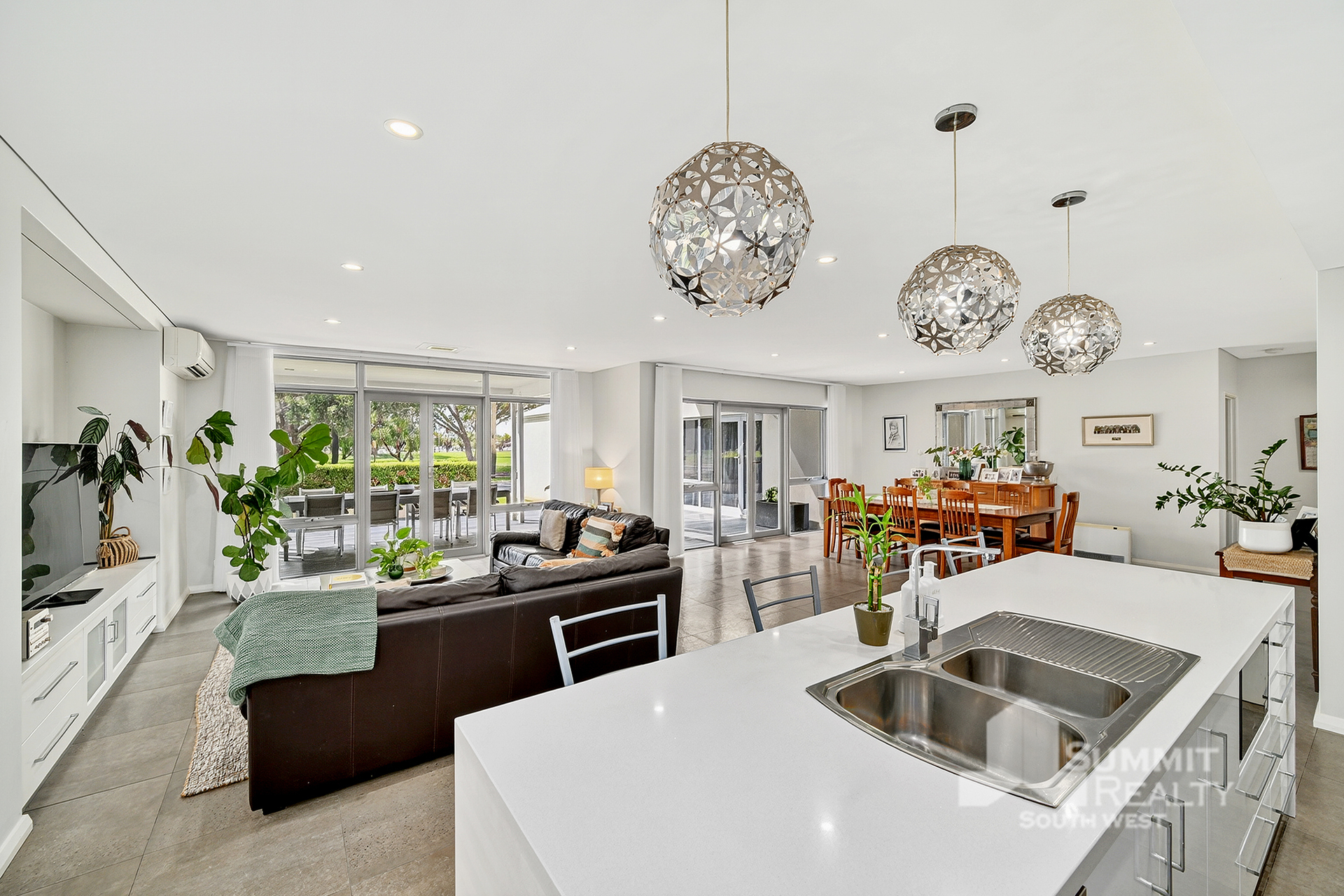 50 STIRLING STREET, Bunbury WA 6230 - Image 10