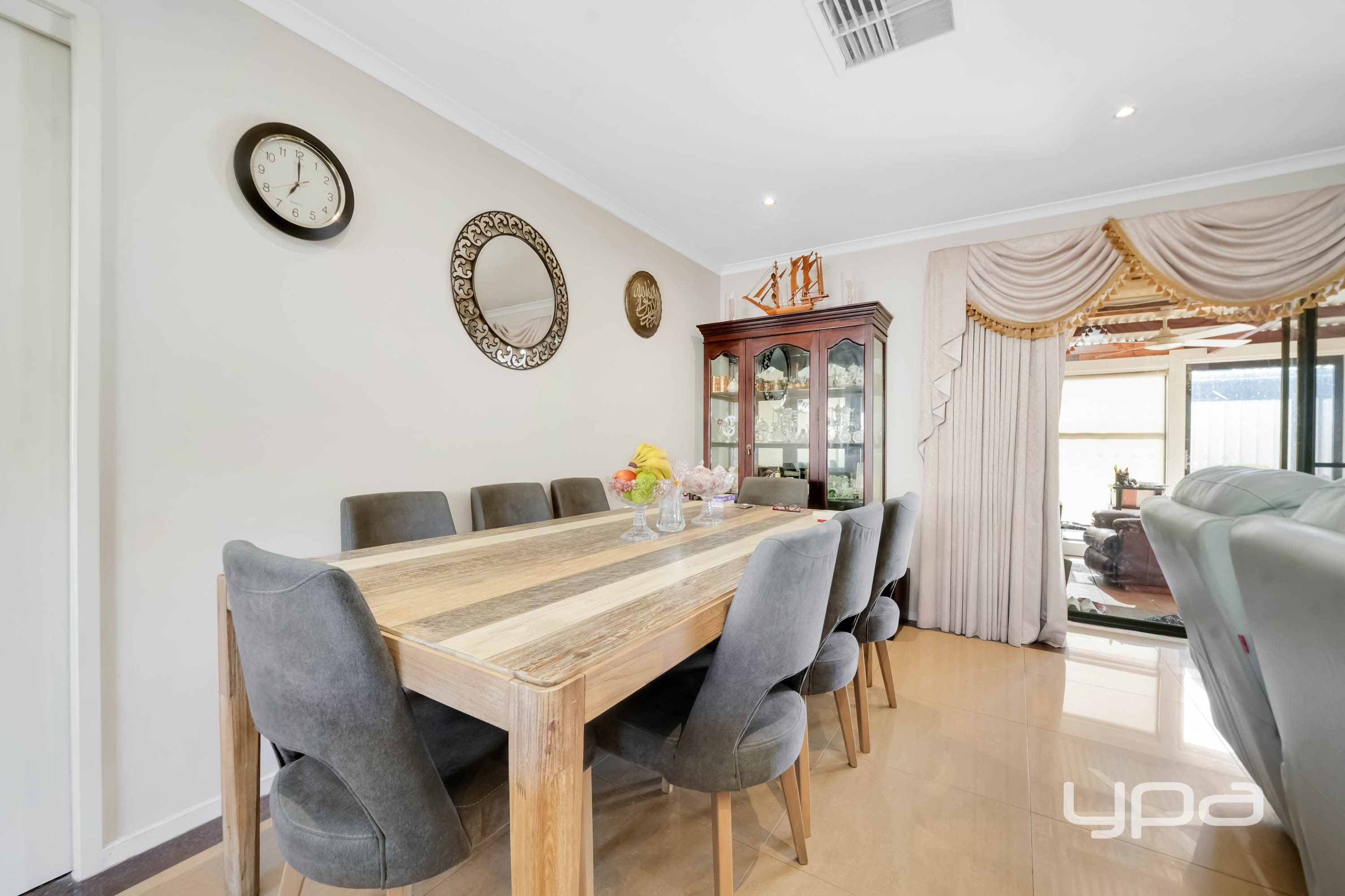 48 ABERCARN AVENUE, Craigieburn VIC 3064 - Image 6