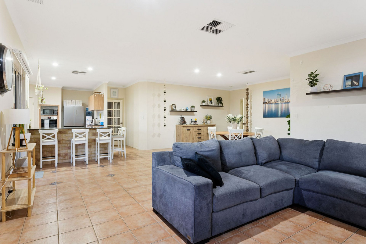 66 Willespie Drive, Pearsall, WA 6065 - Image 10