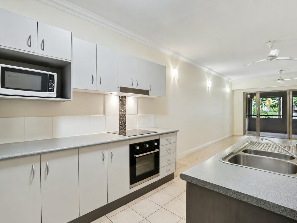 1406 44-62 CLIFTON ROAD, CLIFTON BEACH QLD 4879 - Image 1