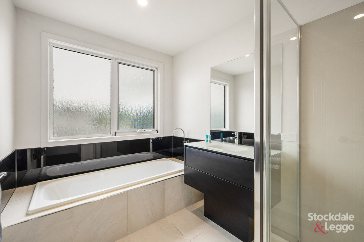 3-bedroom unit at 2 29 STEELE STREET, COWES VIC 3922, Bass Coast, Victoria