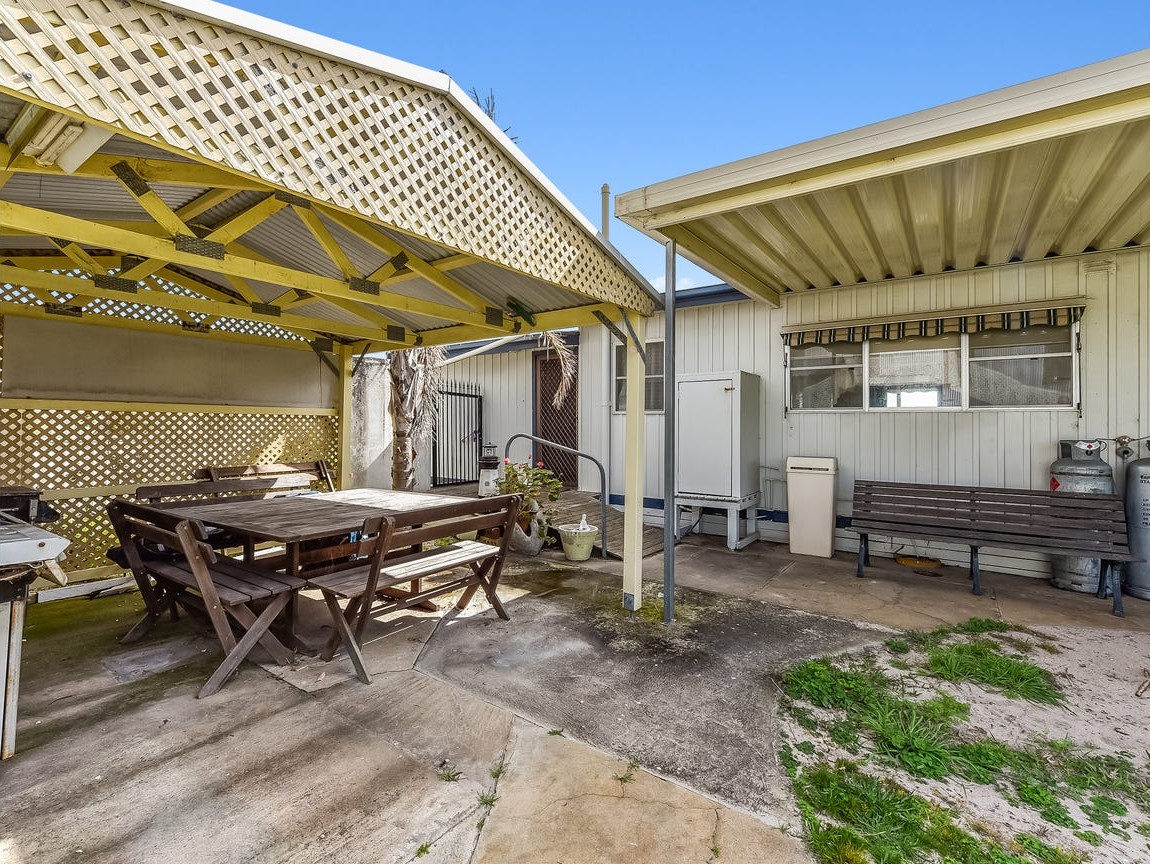 4-bedroom house at 86 MARINE PARADE, Kingston Se SA 5275, , South Australia