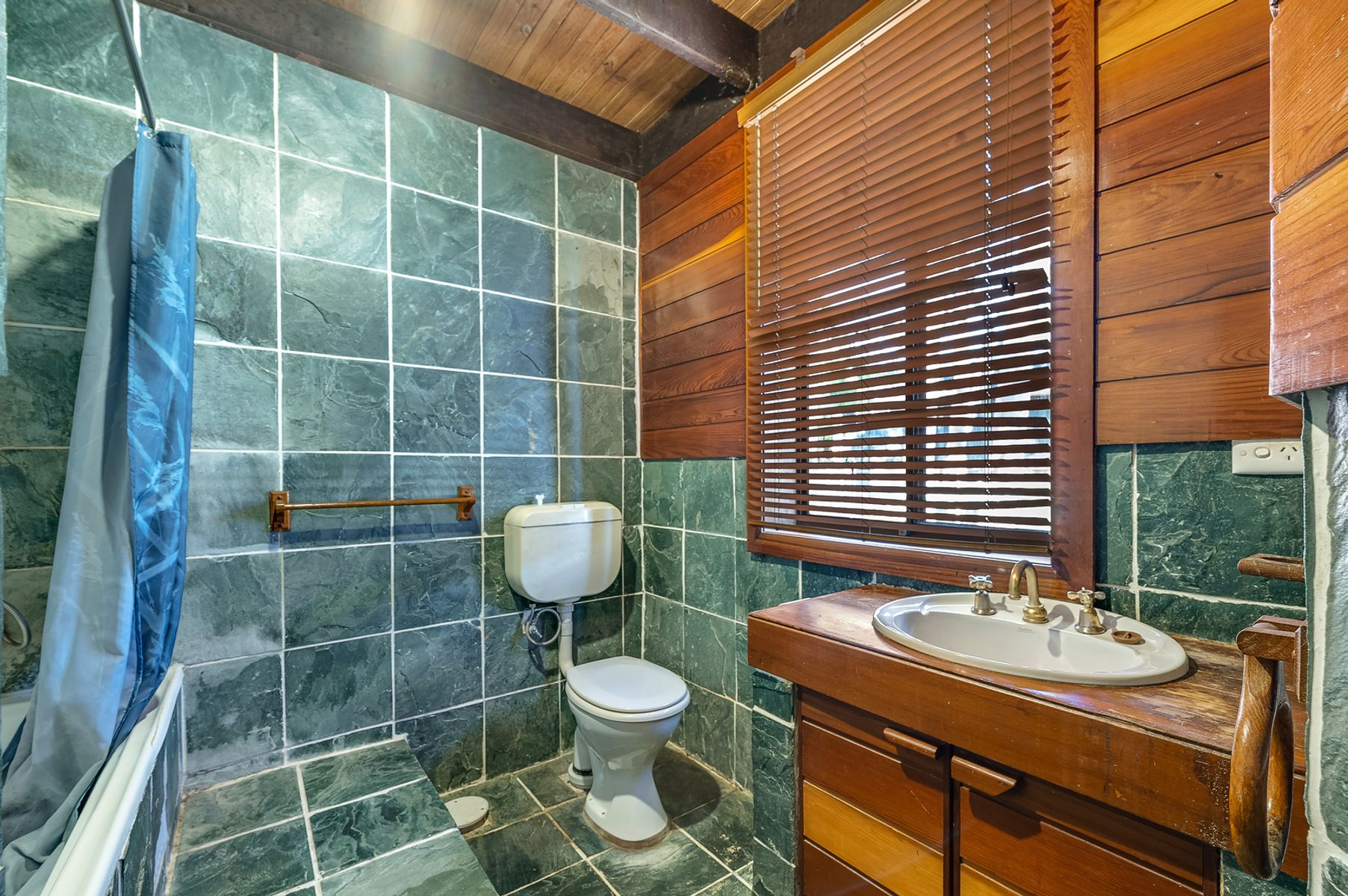 44 CASTLE CIRCUIT, Umina Beach NSW 2257 - Image 9