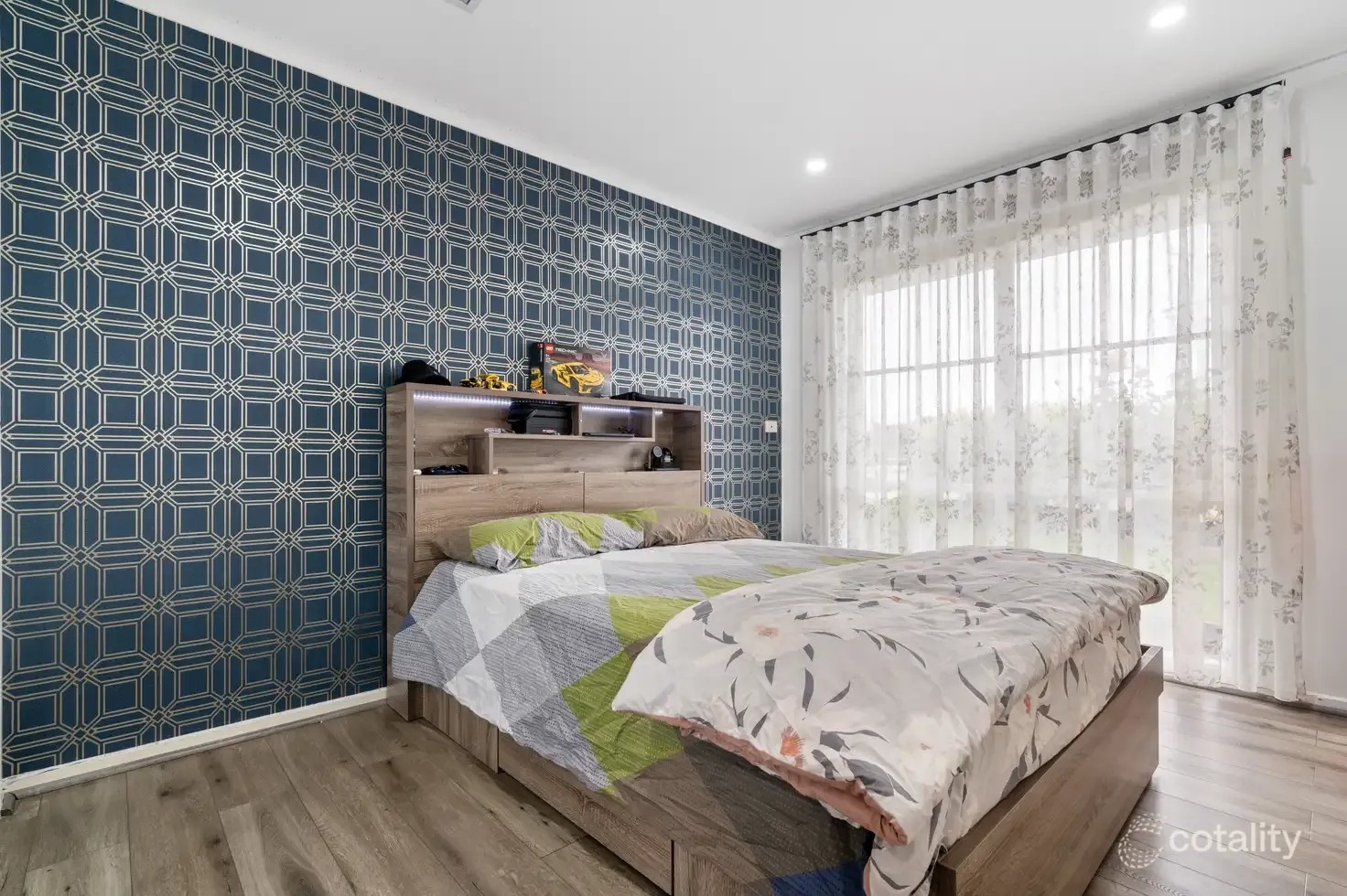 3-bedroom house at 2 RANGEVIEW DRIVE, Skye VIC 3977, Frankston, Victoria