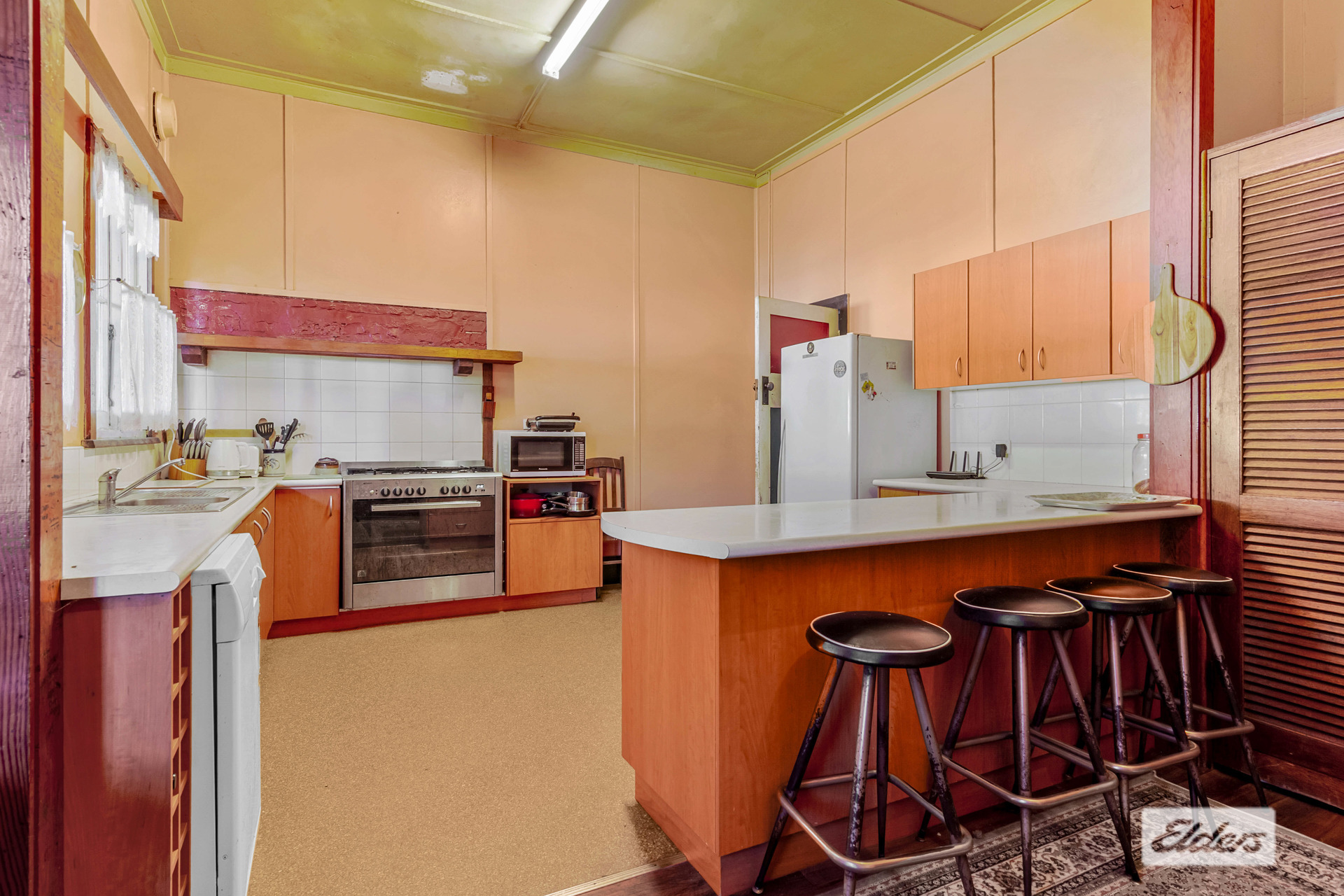 9-bedroom house at 21A High Street, Batemans Bay, Nsw, 2536, Eurobodalla, New South Wales