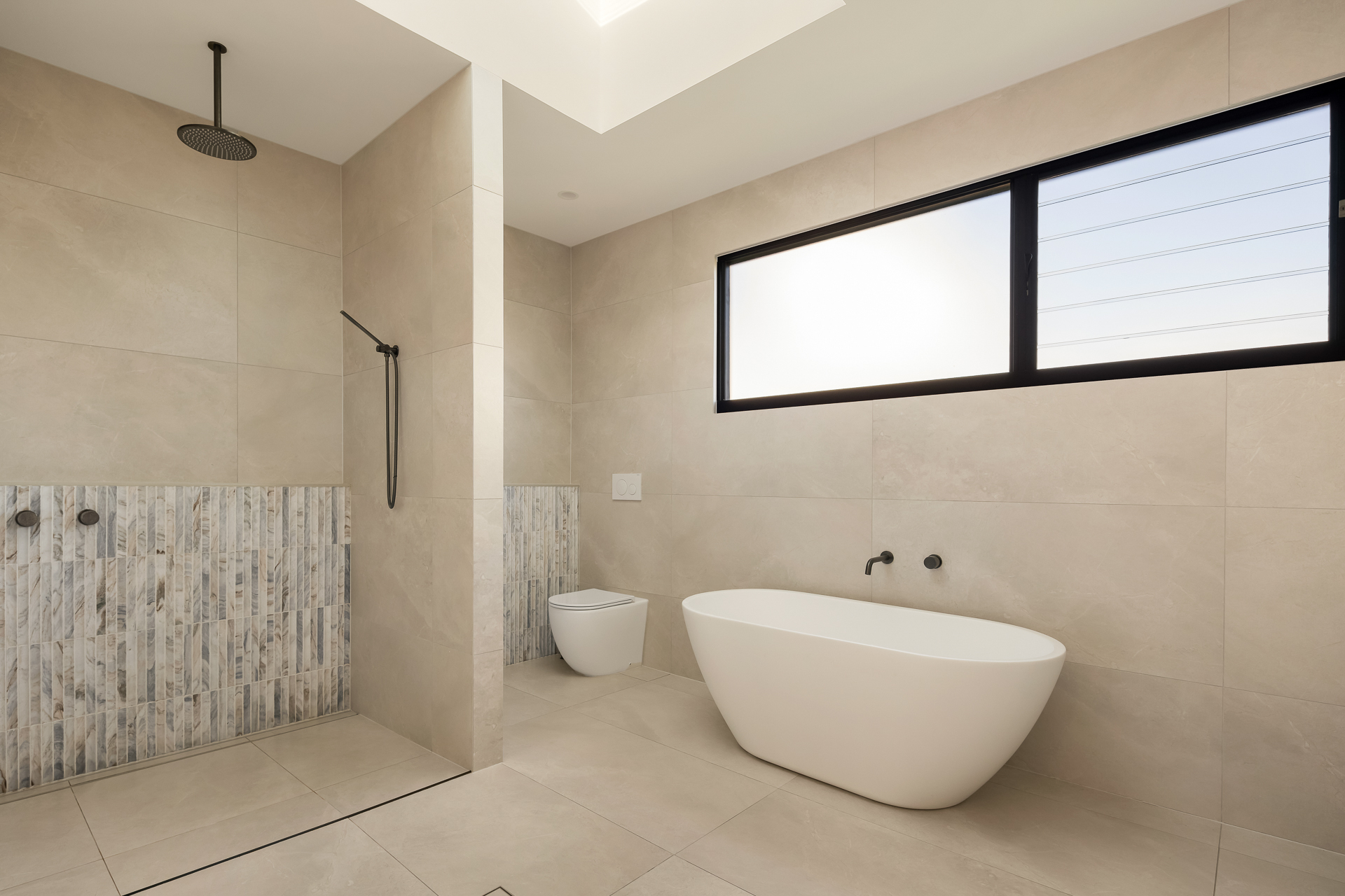 56 SURFERS AVENUE, Mermaid Waters QLD 4218 - Image 7