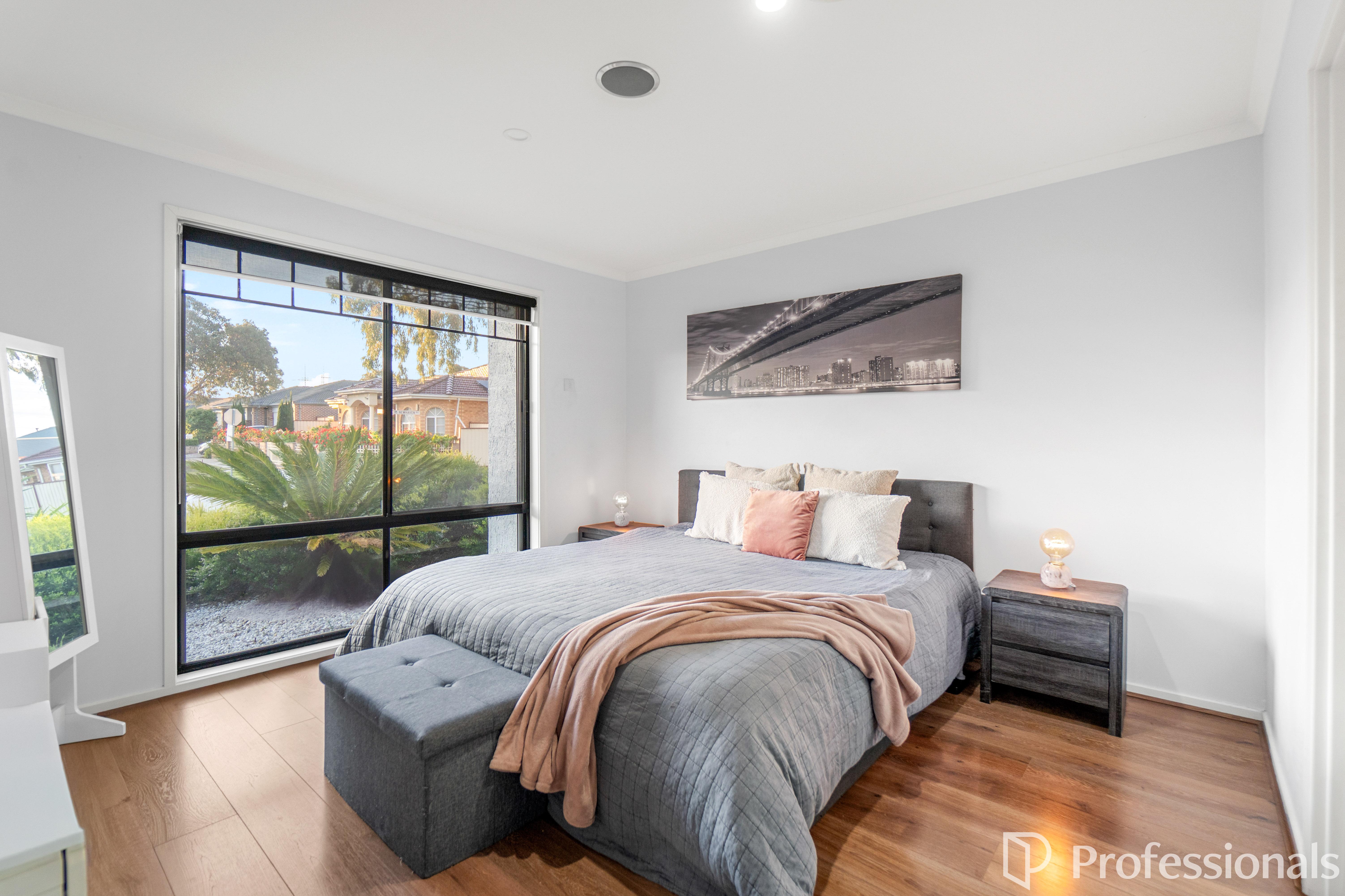 6 NEWHAVEN WAY, Cairnlea VIC 3023 - Image 9