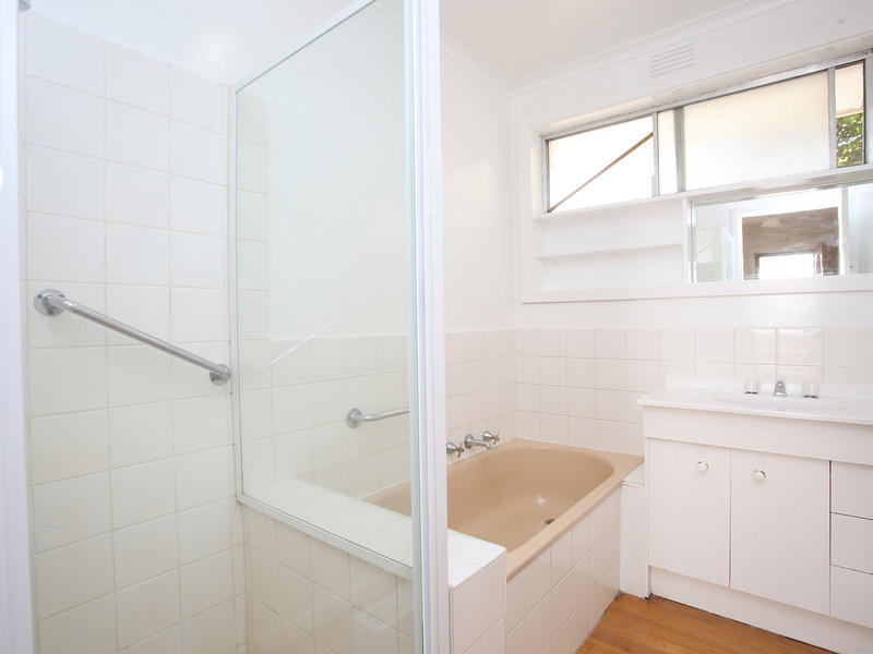 3-bedroom house at 9 Adelaide Street, Mornington, VIC 3931, Mornington Peninsula, Victoria