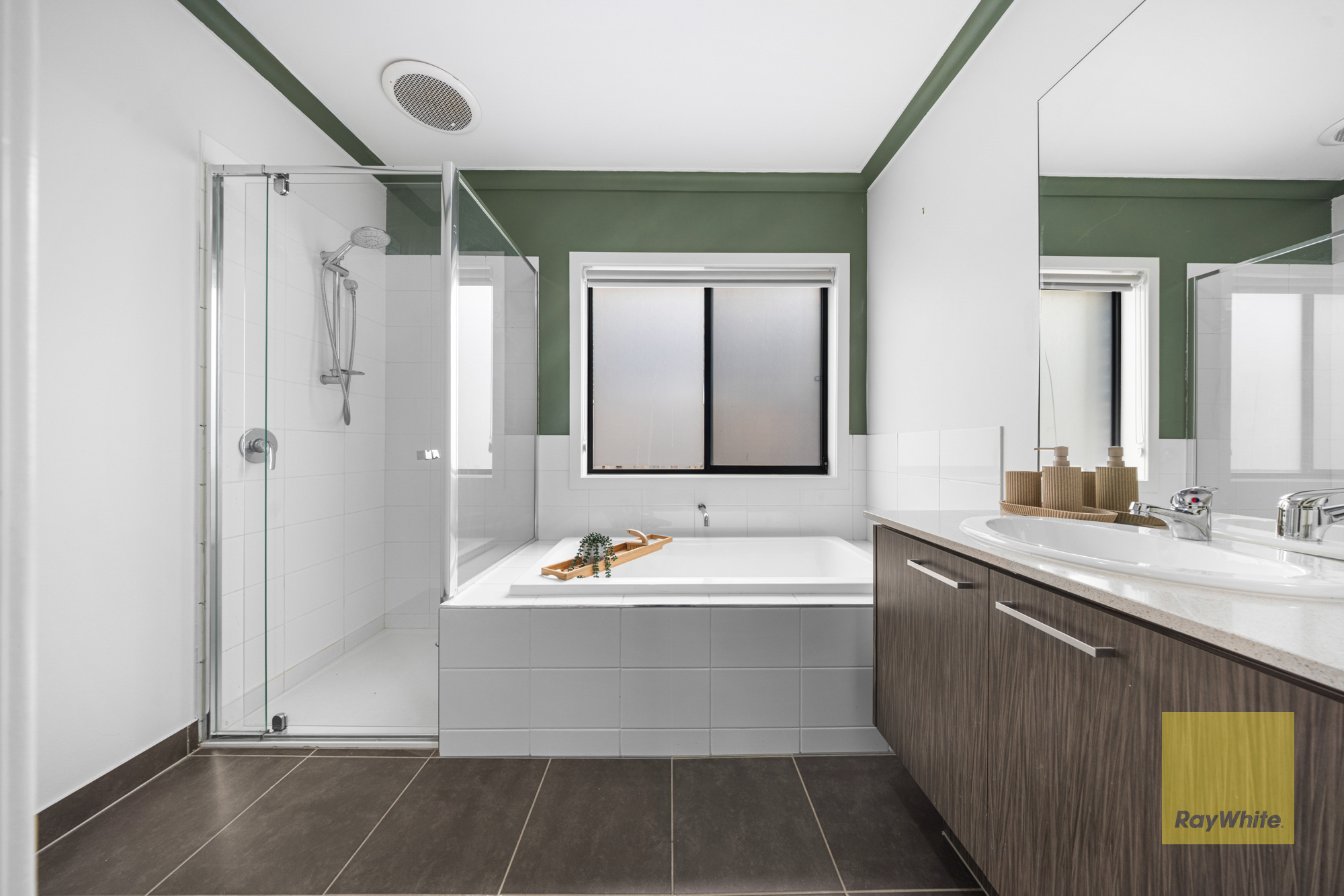 4-bedroom house at 26 Oakridge Street, Point Cook, VIC 3030, Wyndham, Victoria
