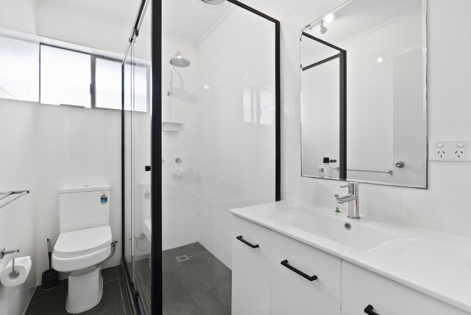 1 7 HONEYSUCKLE STREET, TWEED HEADS WEST NSW 2485 - Image 6