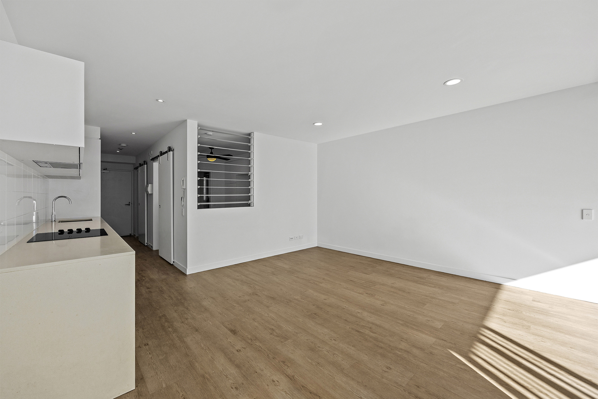 1-bedroom unit at Apartment 302 21 Nile Street, Woolloongabba QLD 4102, Brisbane, Queensland