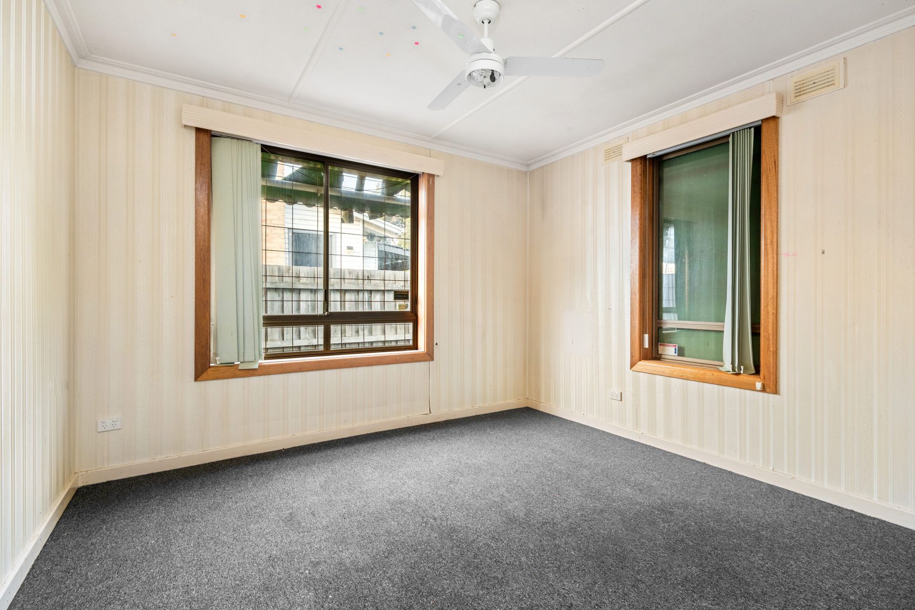98 ROBIN AVENUE, Norlane VIC 3214 - Image 5