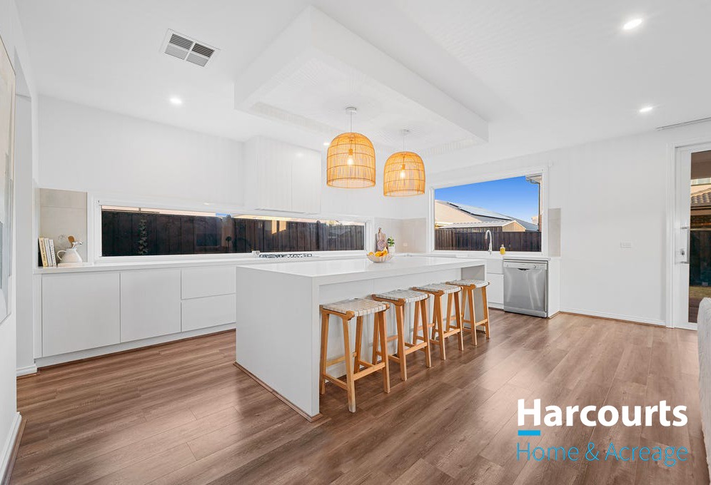 26 Watergardens Cct, Lyndhurst, Vic, 3975 - Image 6