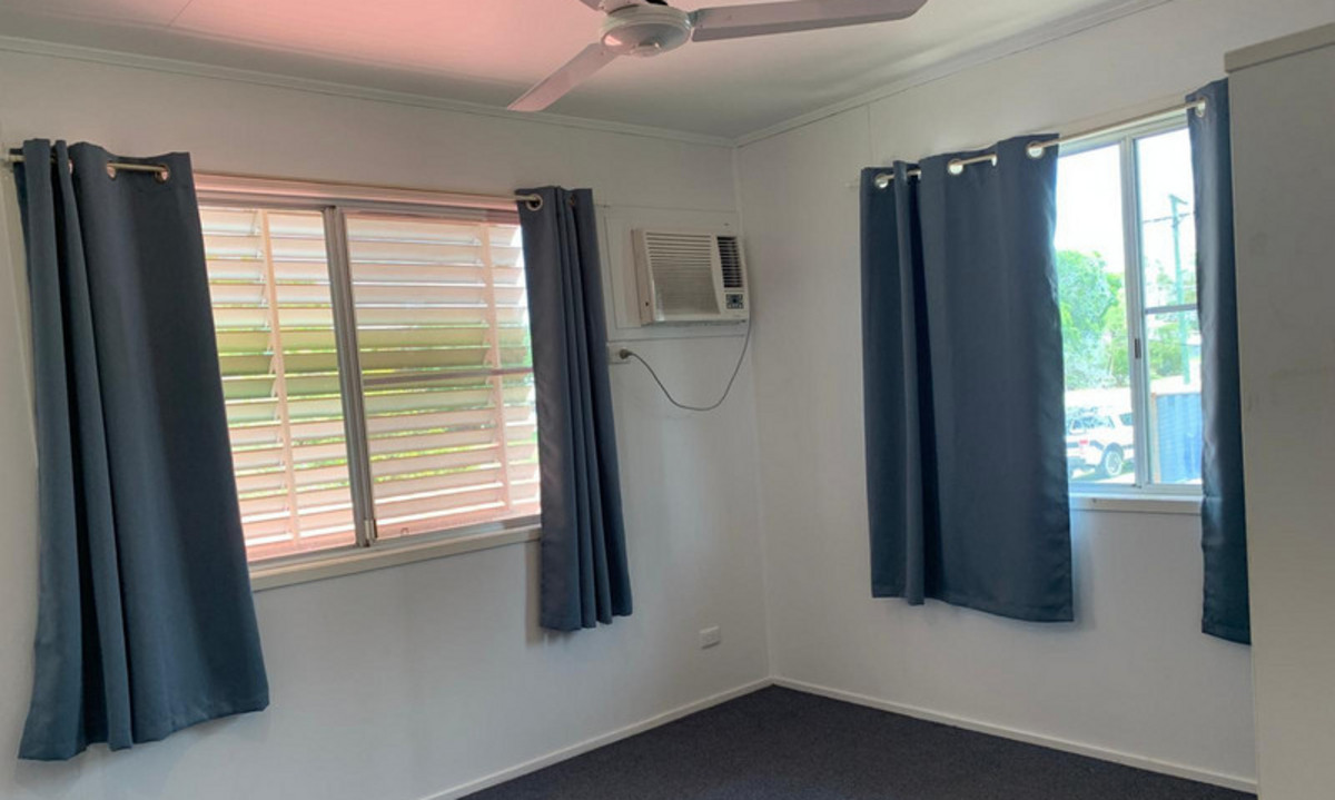 63 BEARDMORE CRESCENT, Dysart QLD 4745 - Image 8