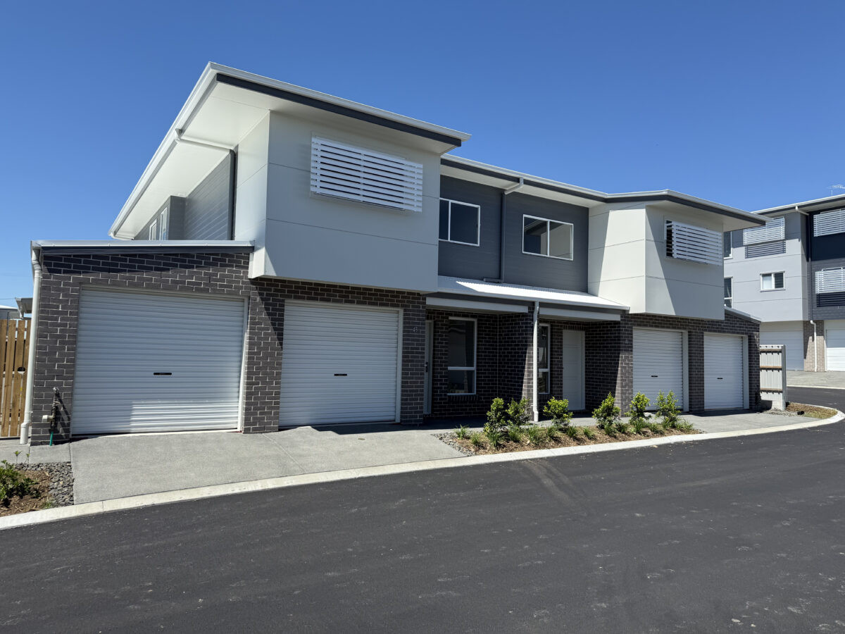 2-bedroom unit at 8 Taylor Place, Mackenzie, Qld, 4156, Brisbane, Queensland