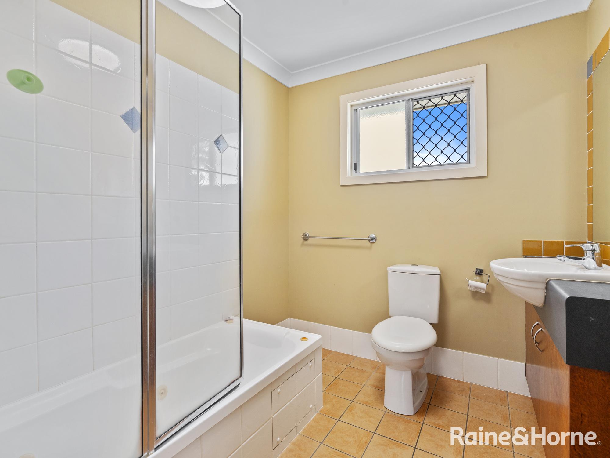 12/53 Shore Street East, Cleveland, QLD 4163 - Image 10