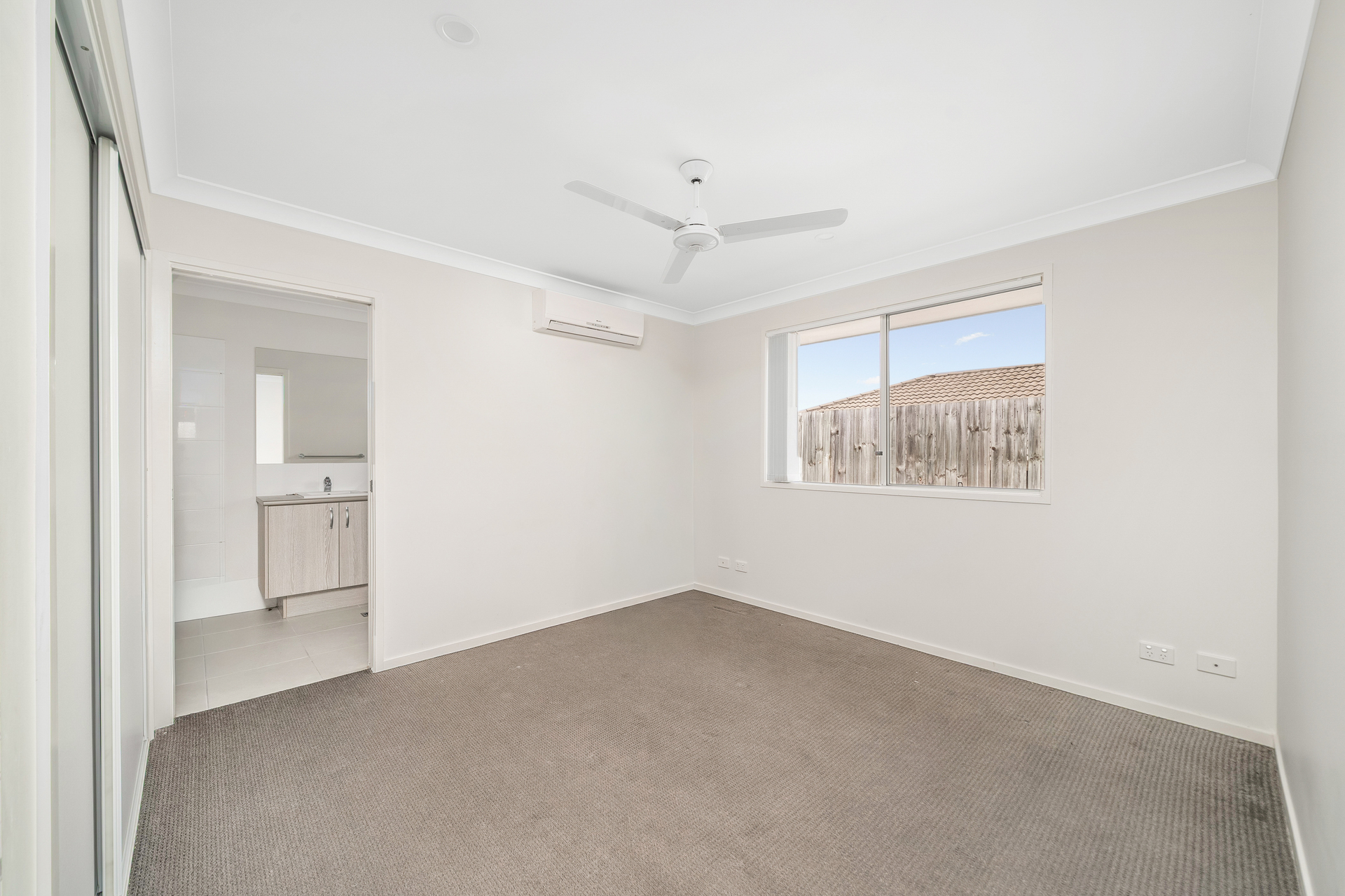 5-bedroom unit at 1 & 2/86 Tempest Circuit, Redbank Plains, Qld, 4301, Ipswich, Queensland