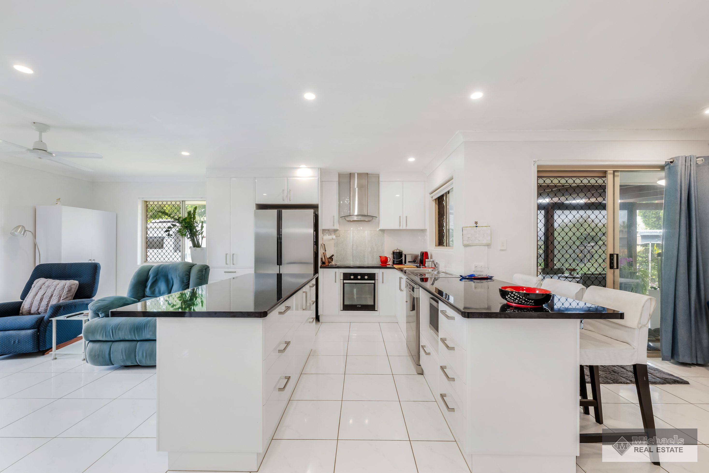 19 HERITAGE DRIVE, Bargara QLD 4670 - Image 5