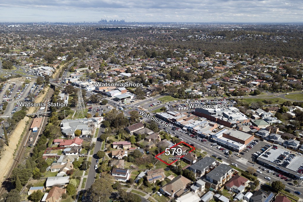 3-bedroom house at 86 WATSONIA ROAD, Watsonia VIC 3087, Banyule, Victoria