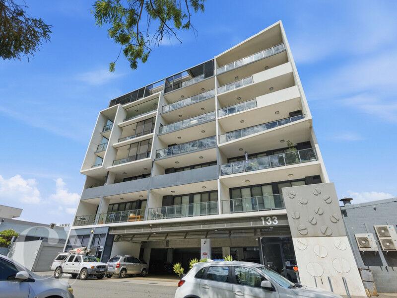 30 133 BURSWOOD ROAD, BURSWOOD WA 6100 - Image 1