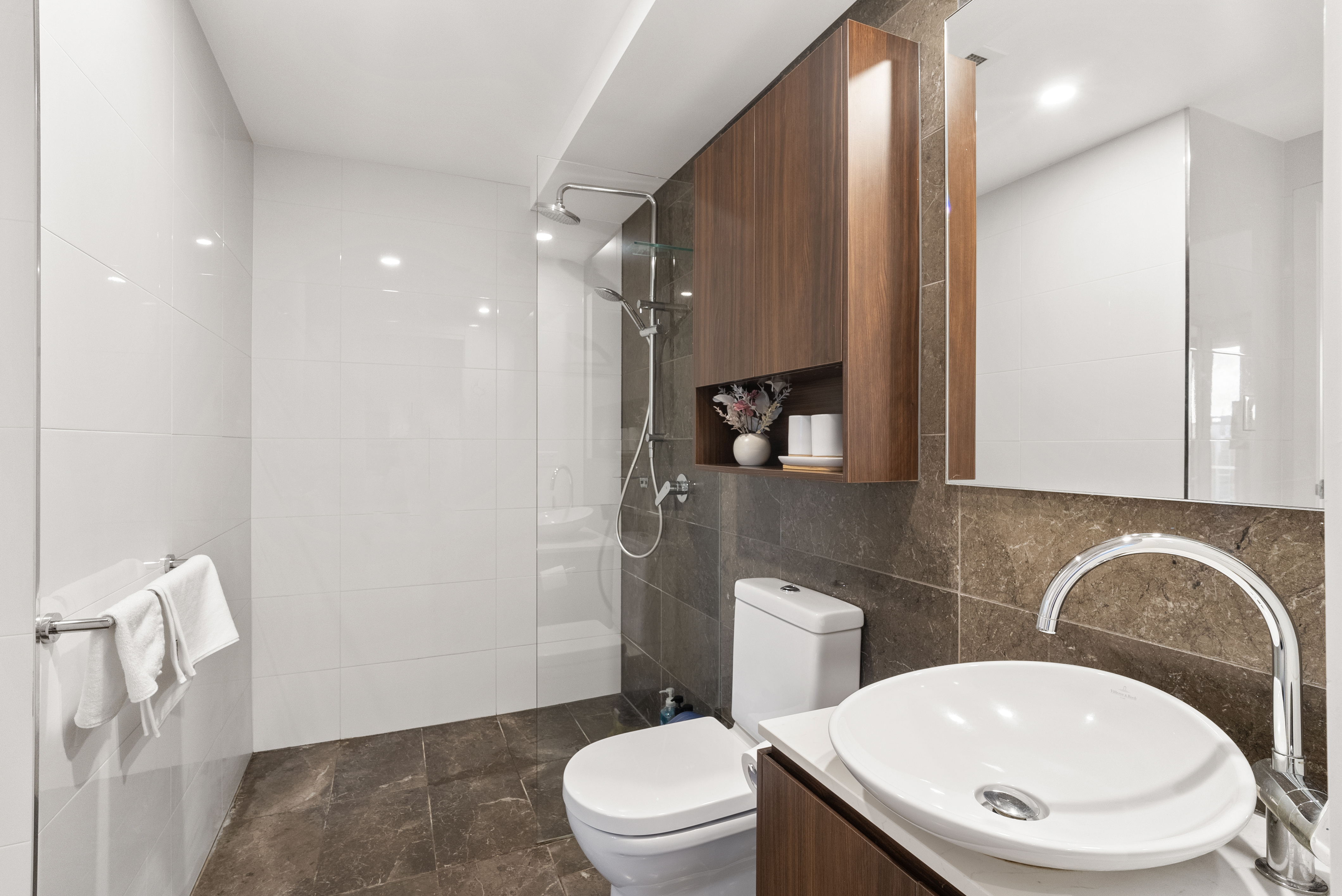3-bedroom unit at APARTMENT 4305 222 MARGARET STREET, BRISBANE CITY QLD 4000, Brisbane, Queensland