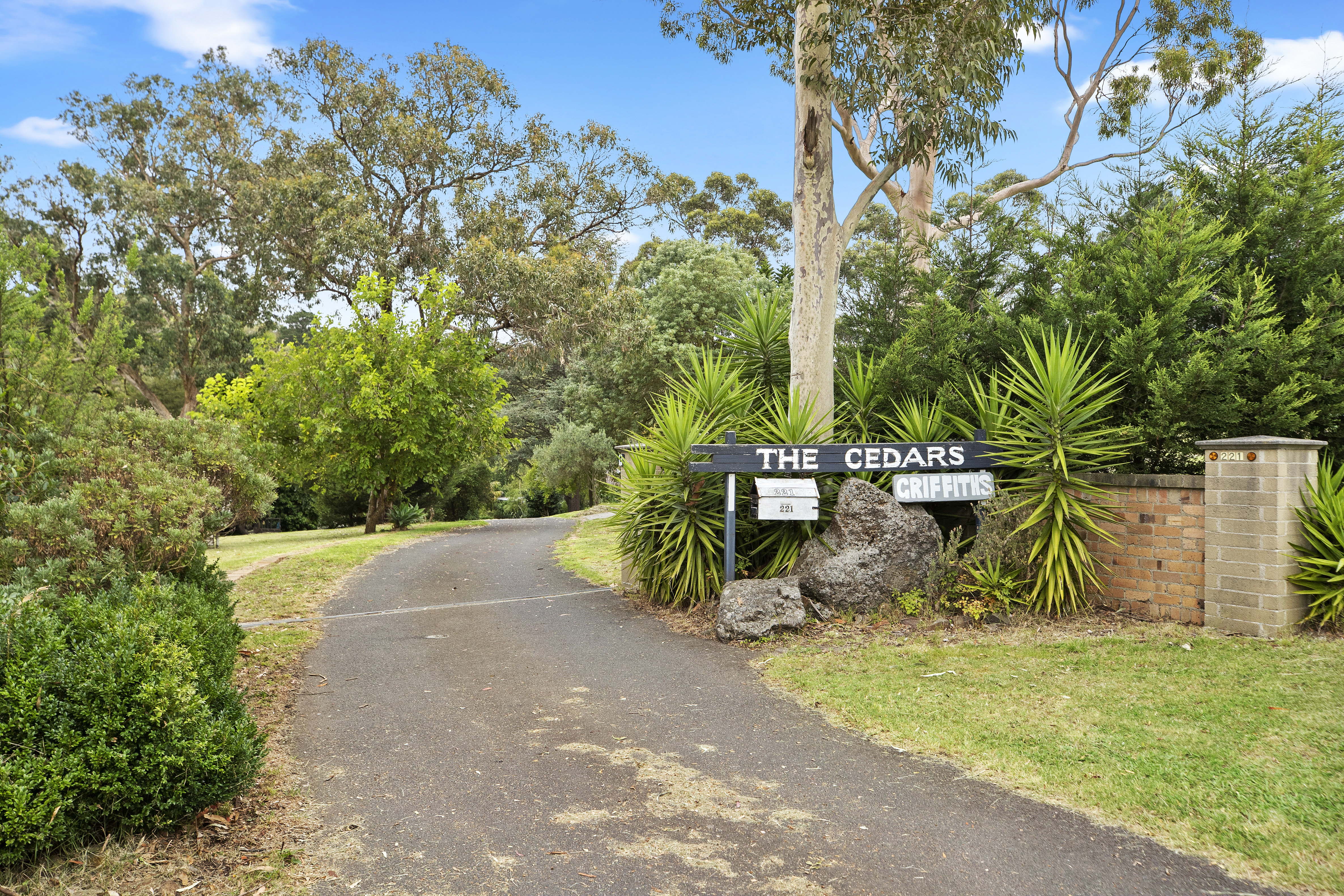 221 Glenfern Road, Upwey, VIC 3158 - Image 2