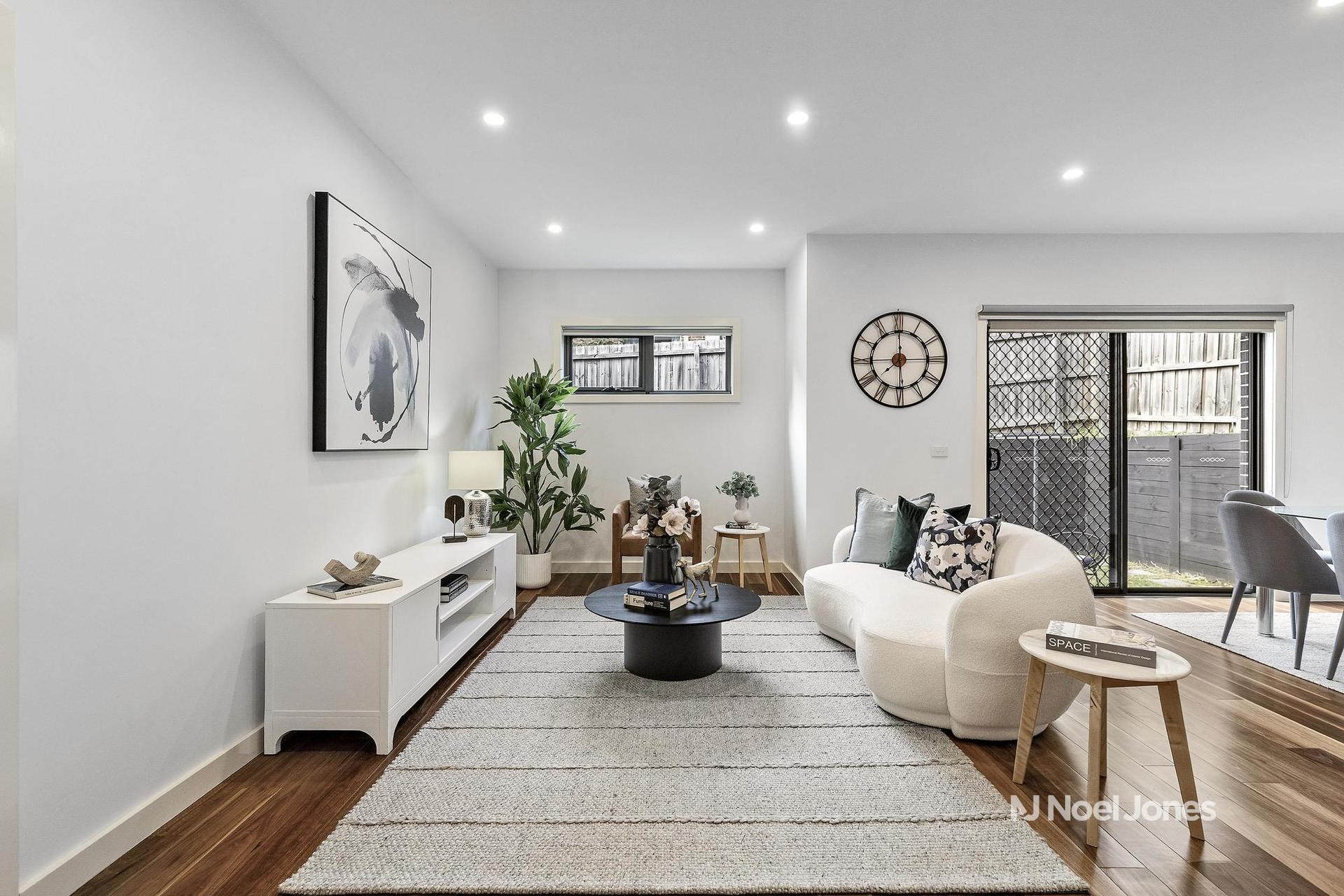 4-bedroom unit at 4 37 DEEP CREEK ROAD, MITCHAM VIC 3132, Whitehorse, Victoria
