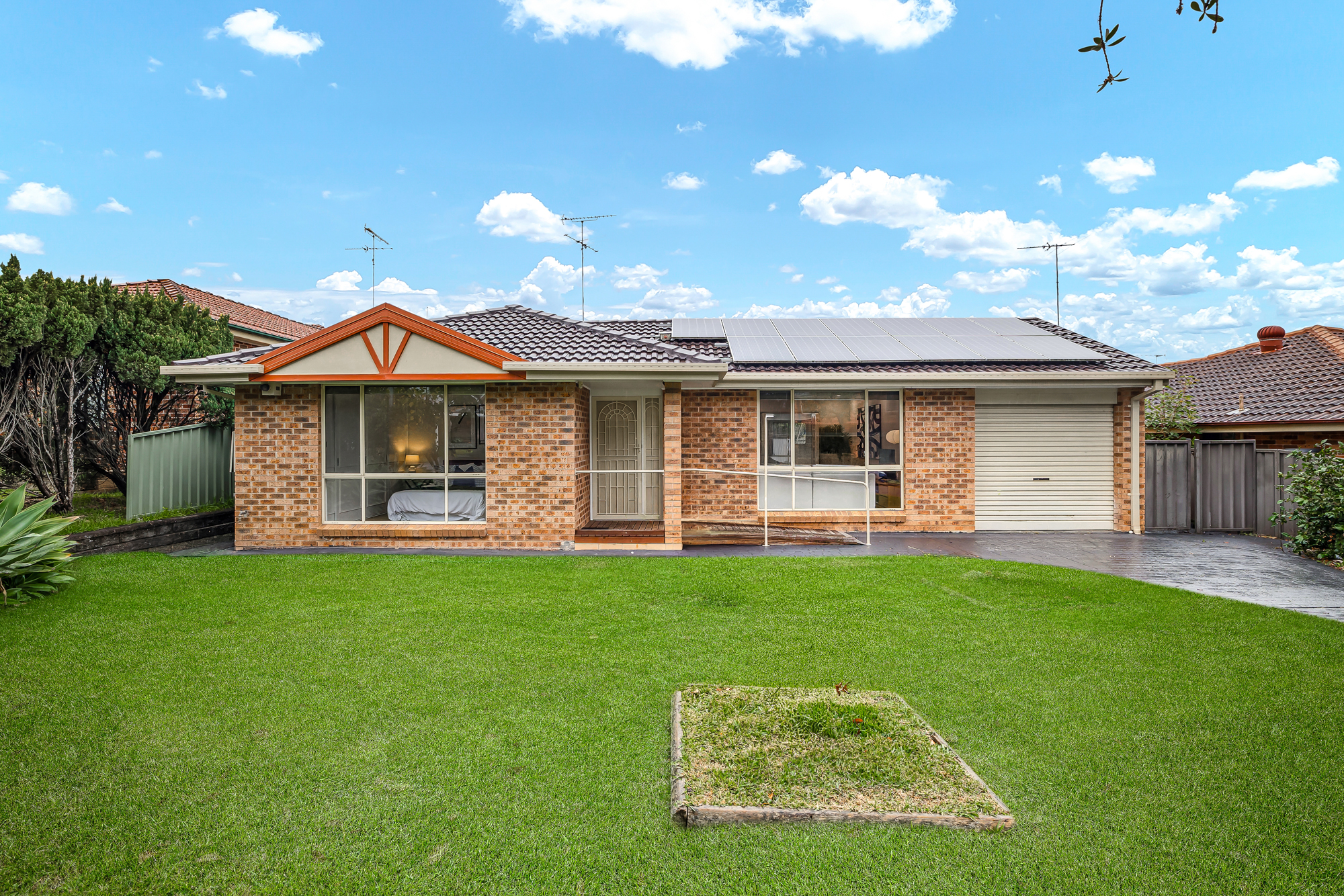 18 Sonter Street, Quakers Hill, NSW 2763 - Image 1