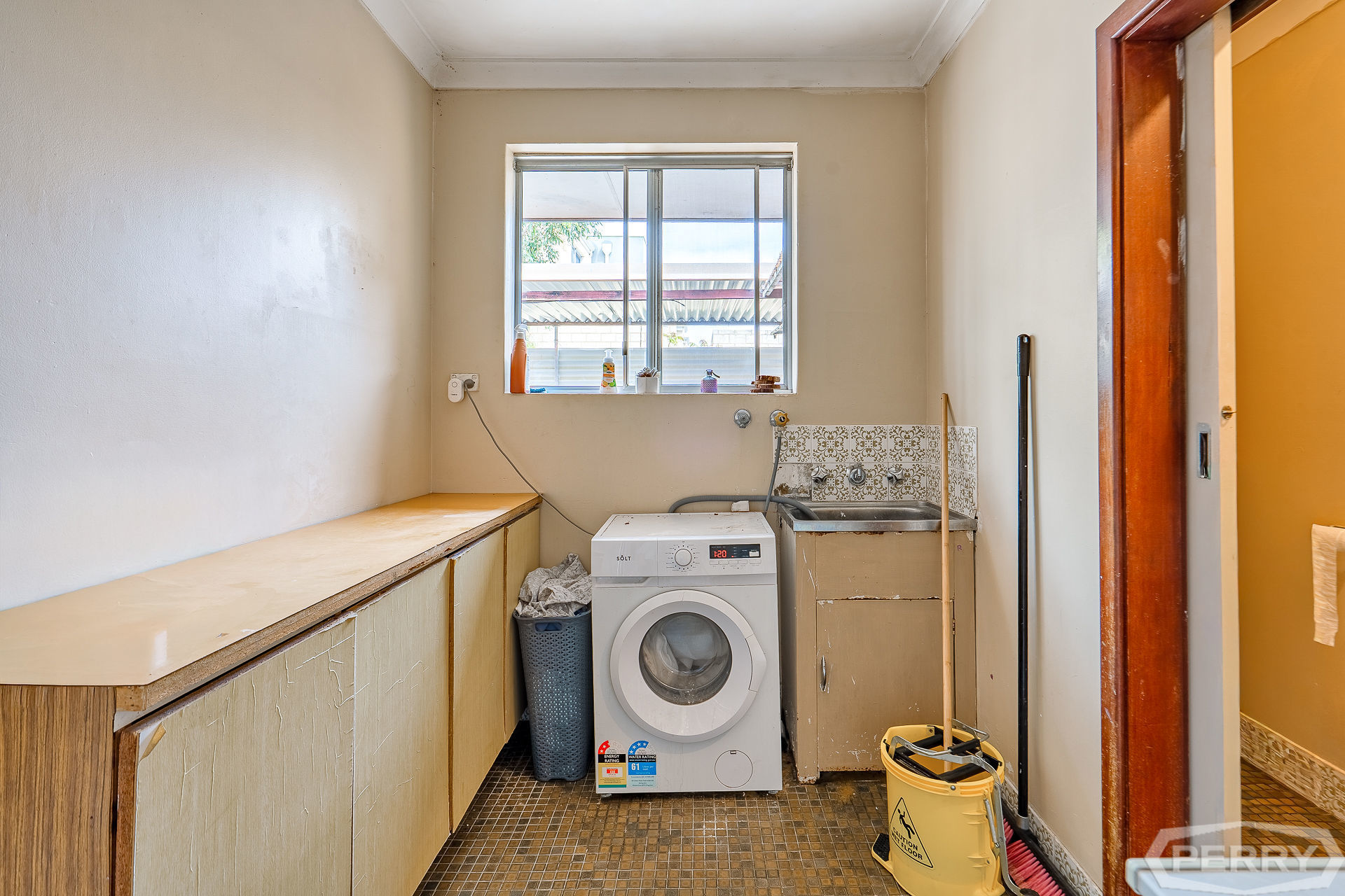 24 SERVICE STREET, Mandurah WA 6210 - Image 9