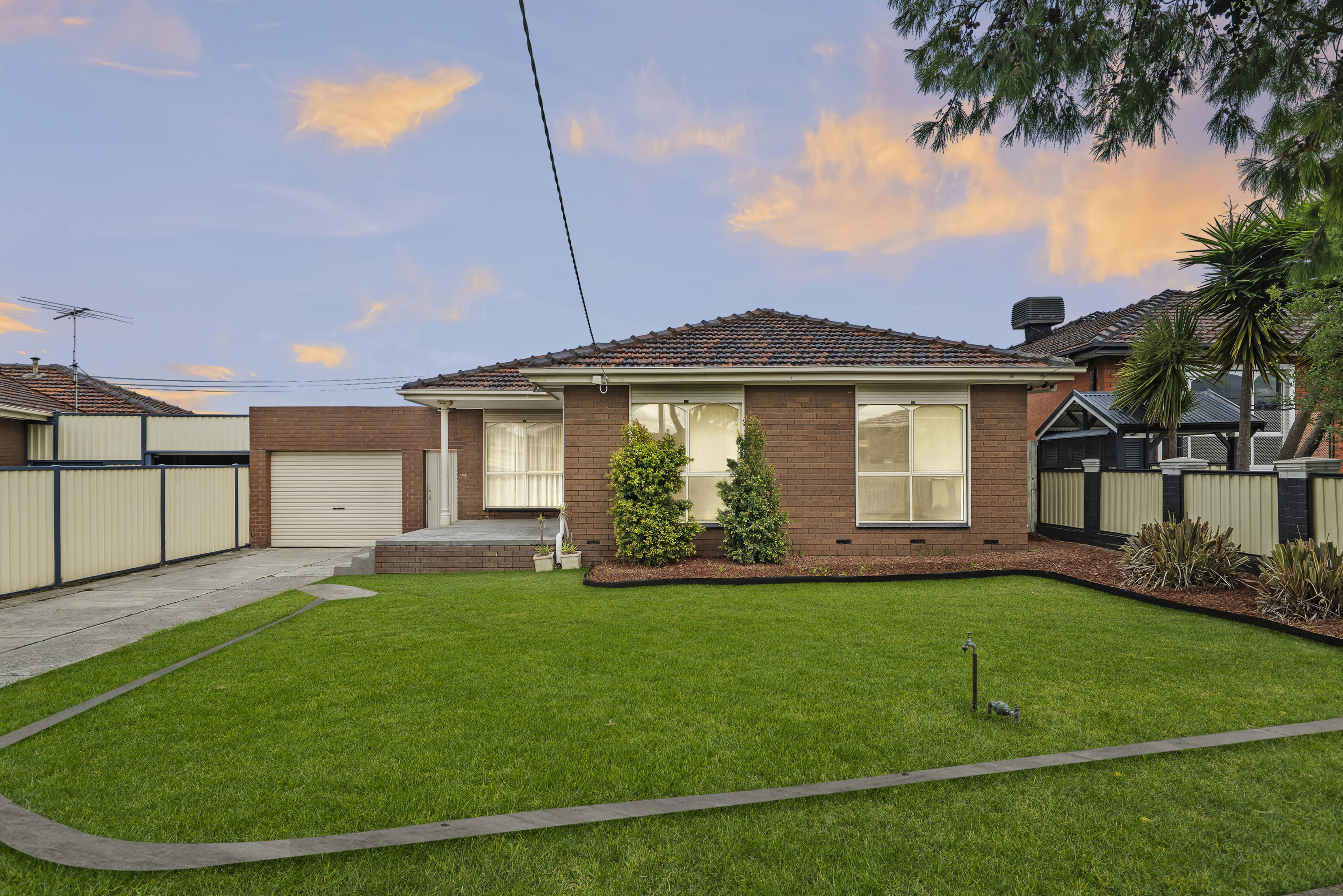 9 Baxter Court, Thomastown, VIC 3074 - Image 1