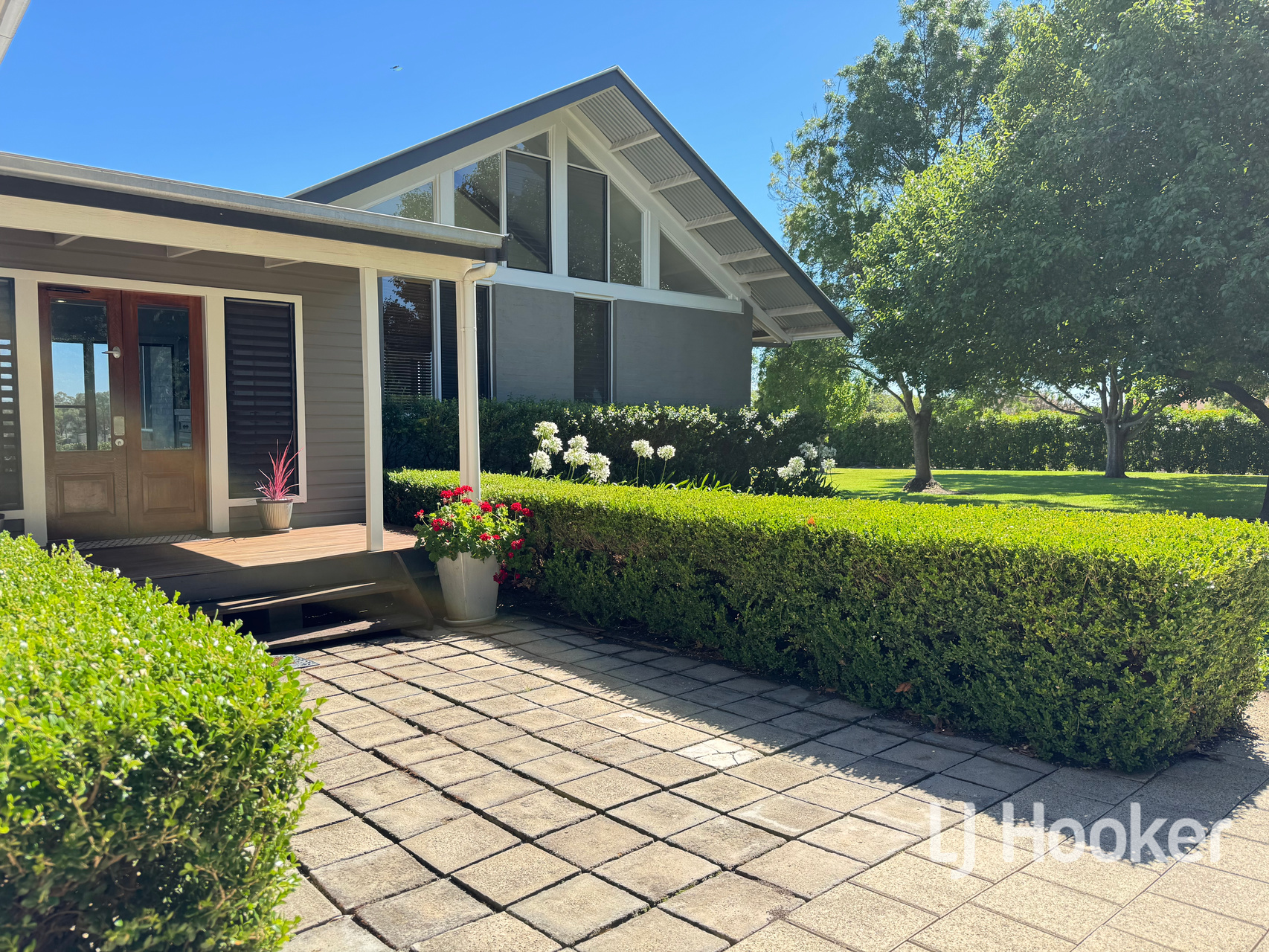 5-bedroom unit at 71 Gillespies Lane, Inverell, Nsw, 2360, Inverell, New South Wales